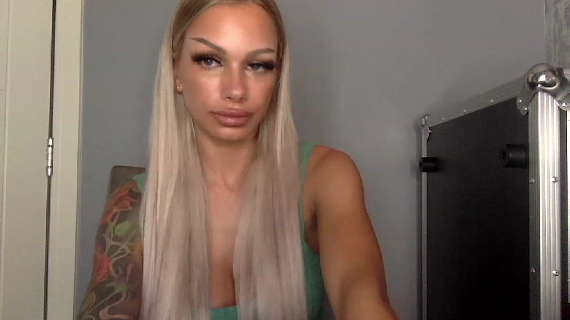 Gallery image thumbnail from BabyDaisyx's myfreecams stream on, 02/12/2023, 13:51 image 15 of 20