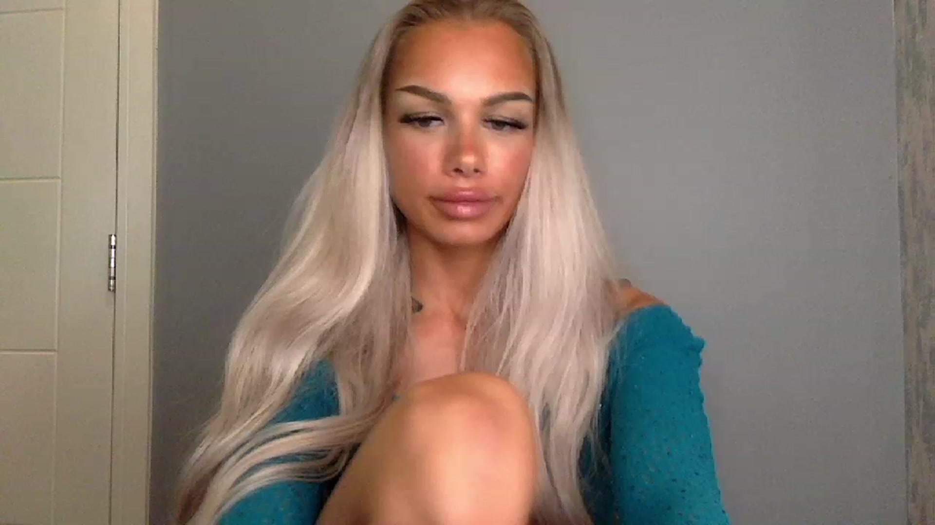 Gallery image thumbnail from BabyDaisyx's myfreecams stream on, 03/26/2023, 16:29 image 12 of 20