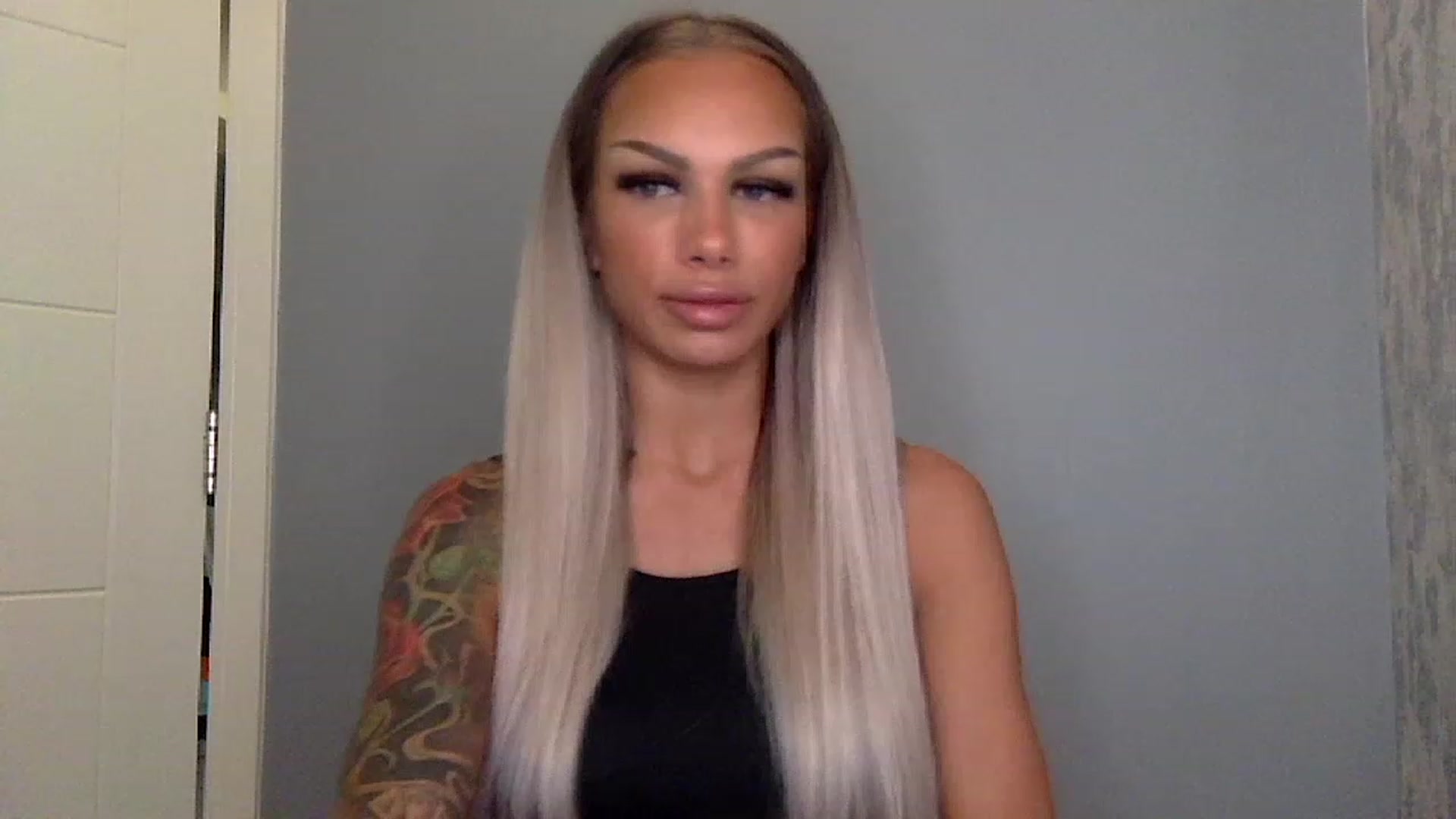 Gallery image thumbnail from BabyDaisyx's myfreecams stream on, 04/06/2023, 03:20 image 13 of 20