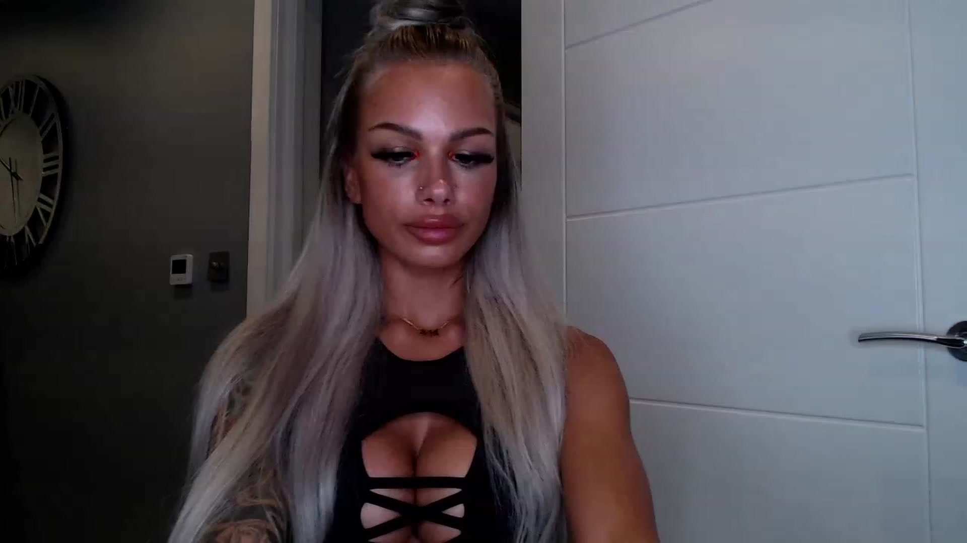 Gallery image thumbnail from BabyDaisyx's myfreecams stream on, 04/20/2023, 18:43 image 17 of 20