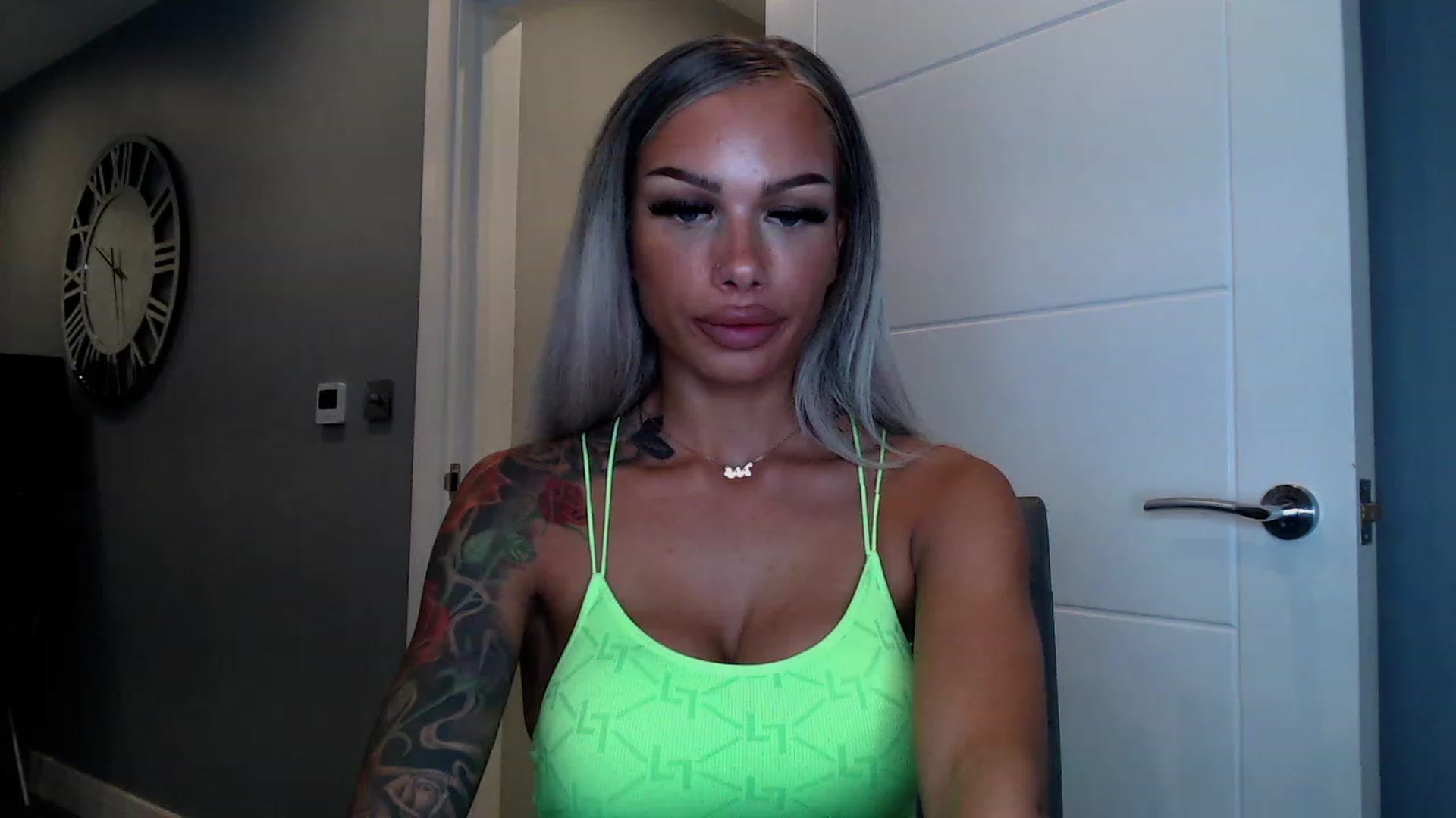 Gallery image thumbnail from BabyDaisyx's myfreecams stream on, 04/21/2023, 08:55 image 8 of 20