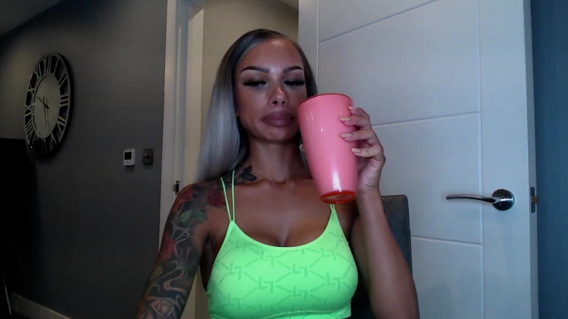Gallery image thumbnail from BabyDaisyx's myfreecams stream on, 04/21/2023, 08:55 image 7 of 20