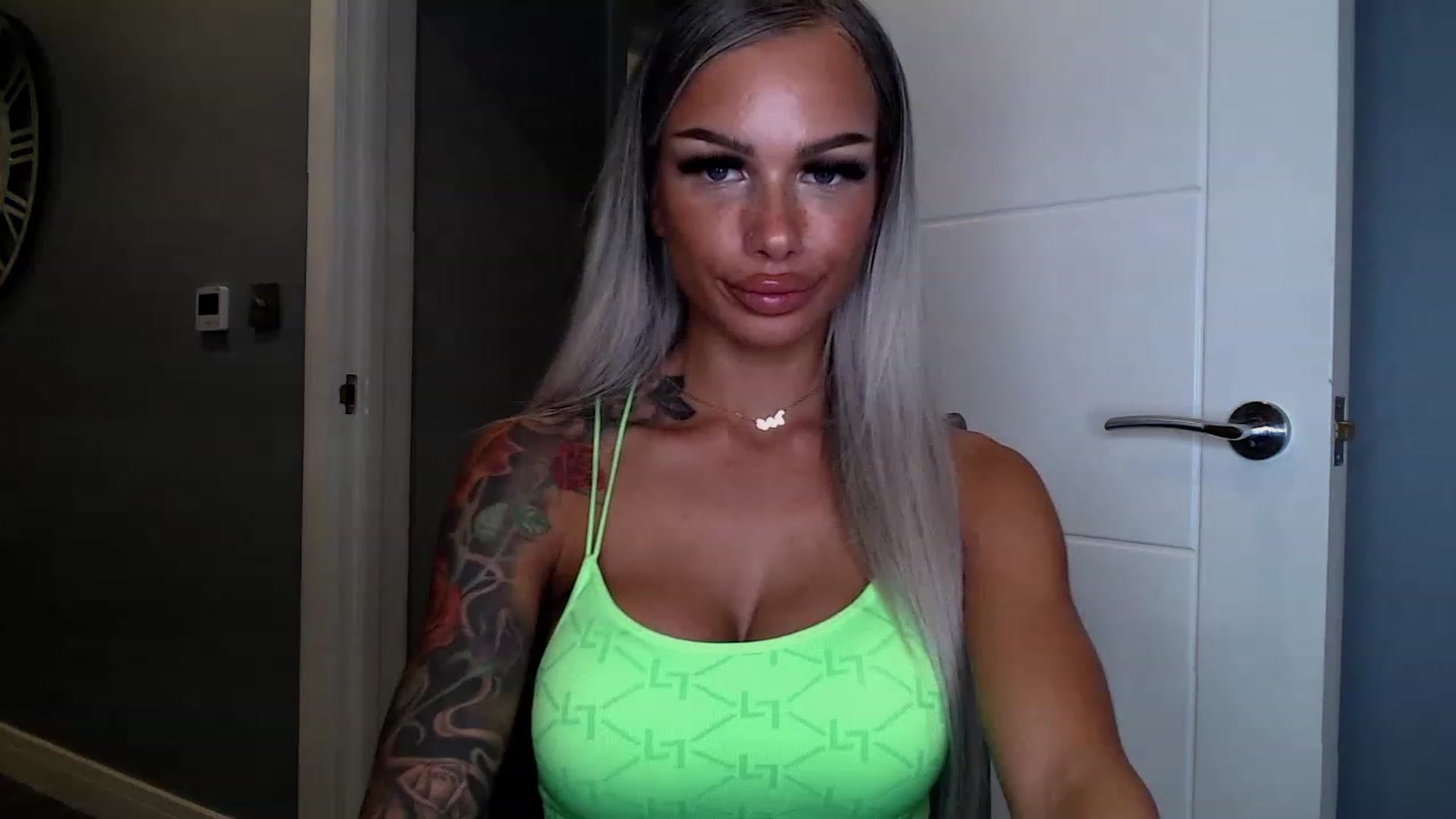 Gallery image thumbnail from BabyDaisyx's myfreecams stream on, 04/21/2023, 19:22 image 2 of 20