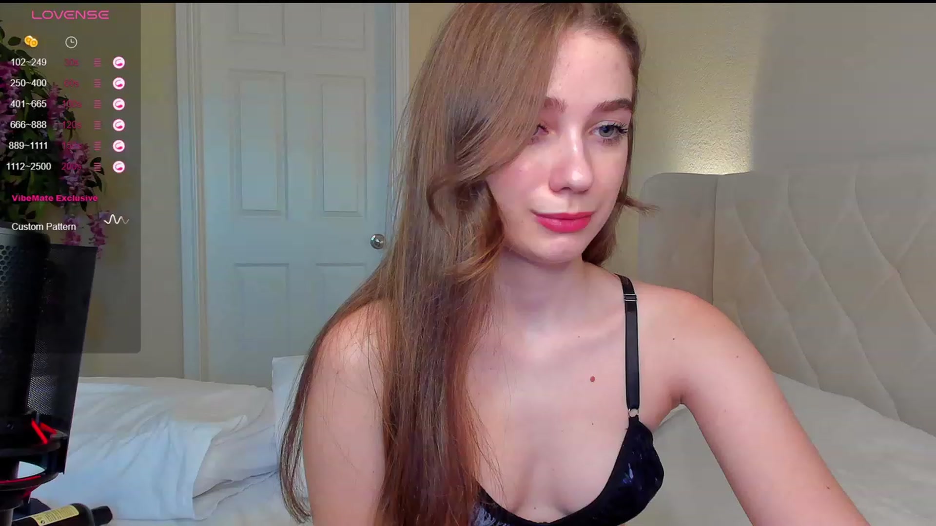 Gallery image thumbnail from BabyEllen's myfreecams stream on, 03/10/2024, 19:23 image 20 of 20