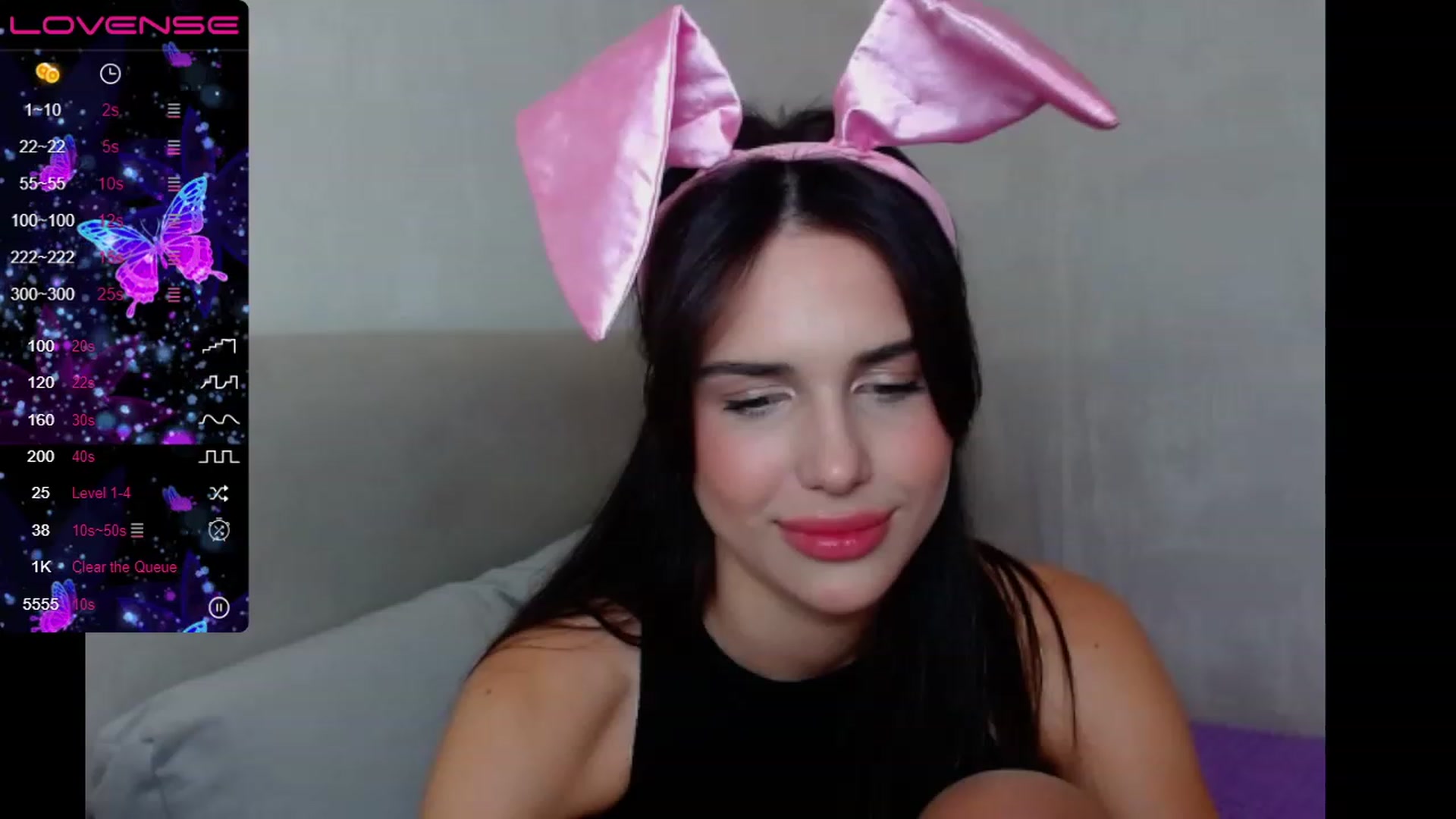 Gallery image thumbnail from BabyFace969's myfreecams stream on, 04/24/2023, 15:45 image 7 of 20