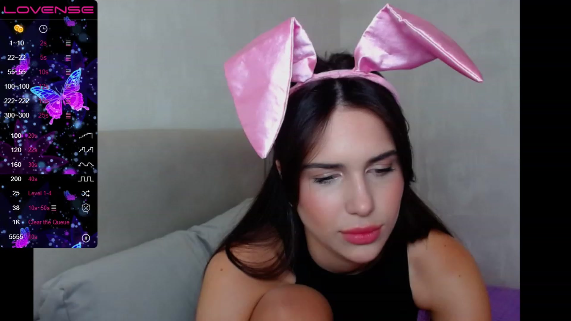 Gallery image thumbnail from BabyFace969's myfreecams stream on, 04/24/2023, 15:45 image 15 of 20