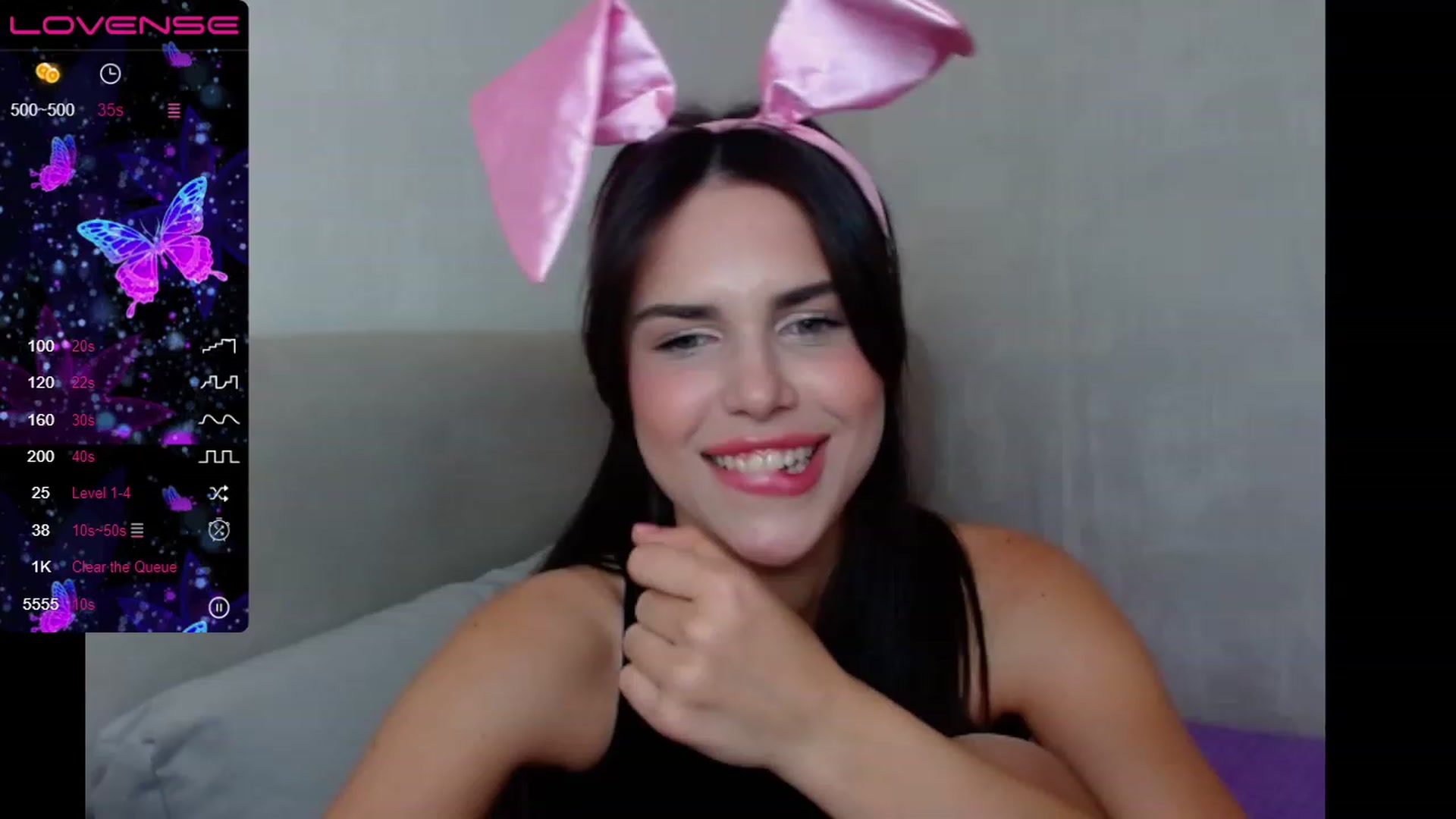 Gallery image thumbnail from BabyFace969's myfreecams stream on, 04/24/2023, 15:45 image 6 of 20