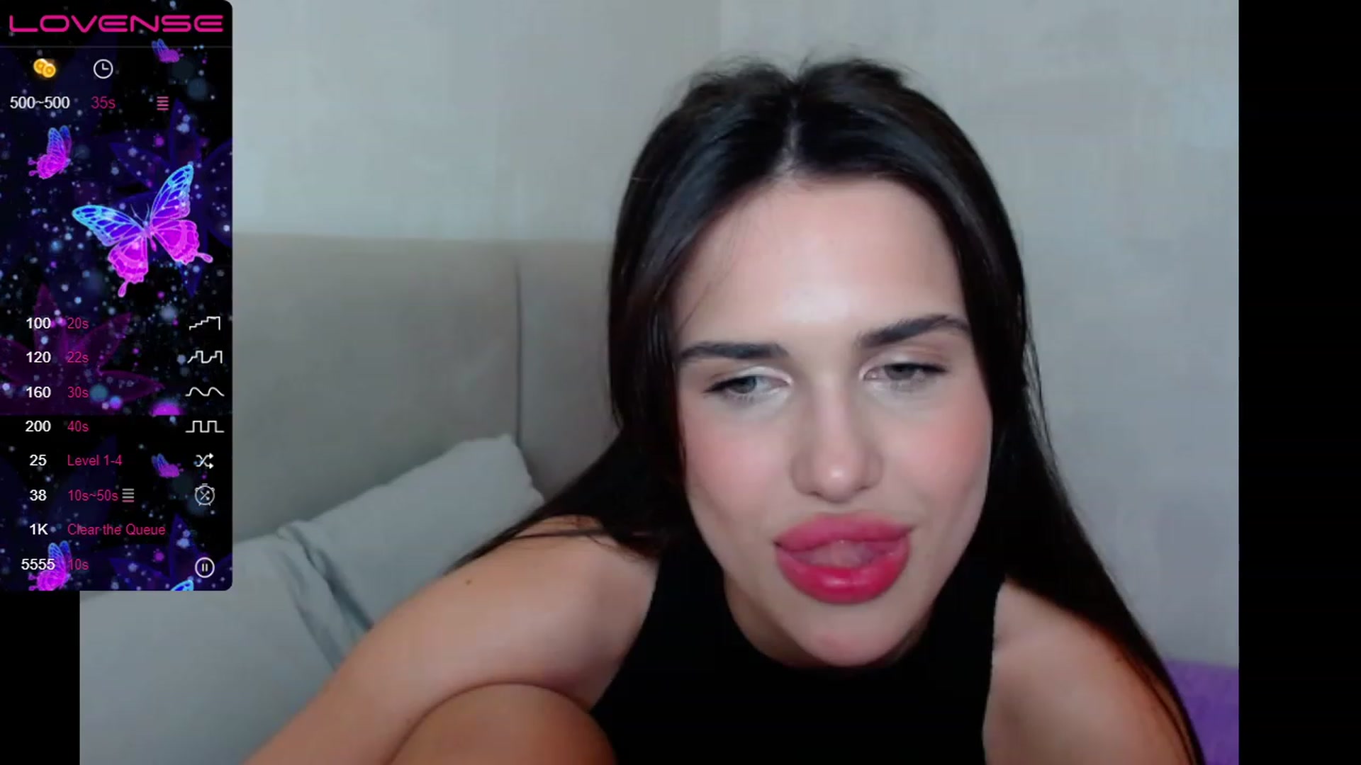 Gallery image thumbnail from BabyFace969's myfreecams stream on, 04/24/2023, 18:40 image 18 of 20