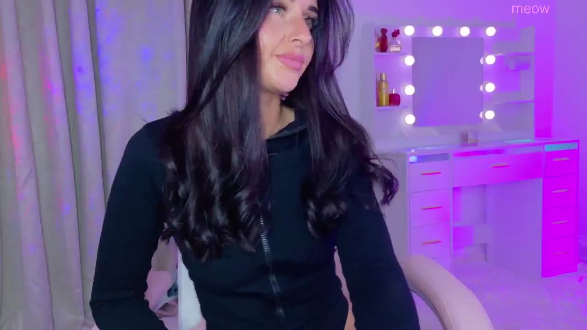 Gallery image thumbnail from BabyFir3's myfreecams stream on, 04/12/2026, 21:24 image 7 of 20