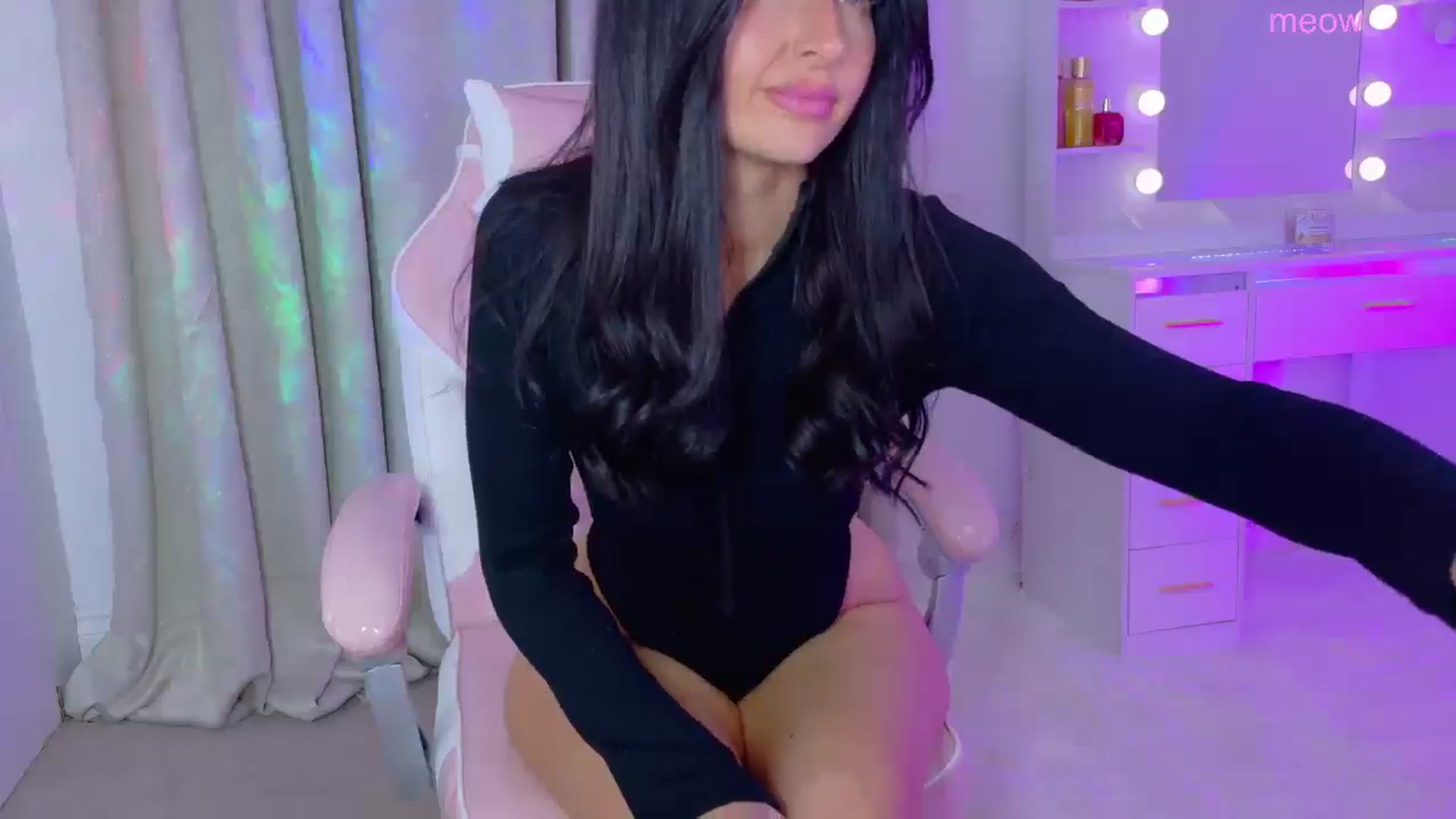 Gallery image thumbnail from BabyFir3's myfreecams stream on, 04/12/2026, 23:24 image 15 of 20