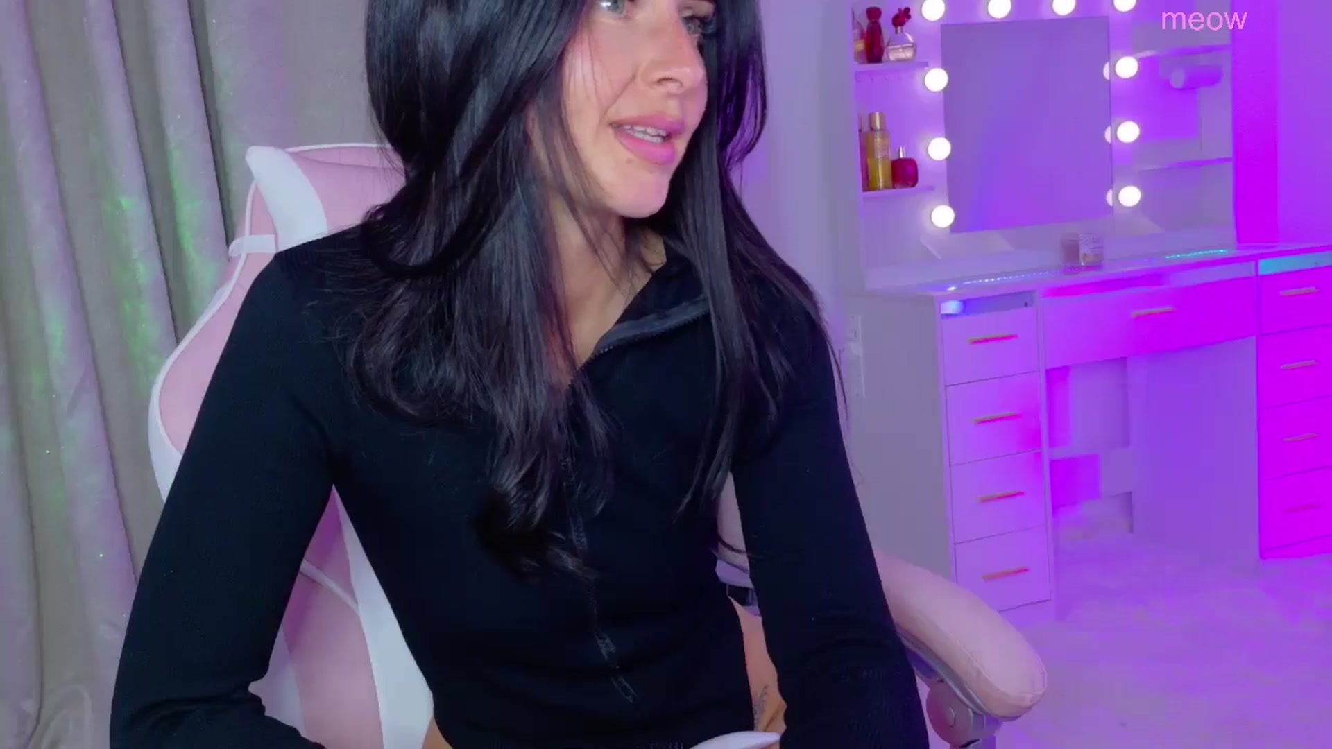 Gallery image thumbnail from BabyFir3's myfreecams stream on, 04/12/2026, 23:24 image 3 of 20