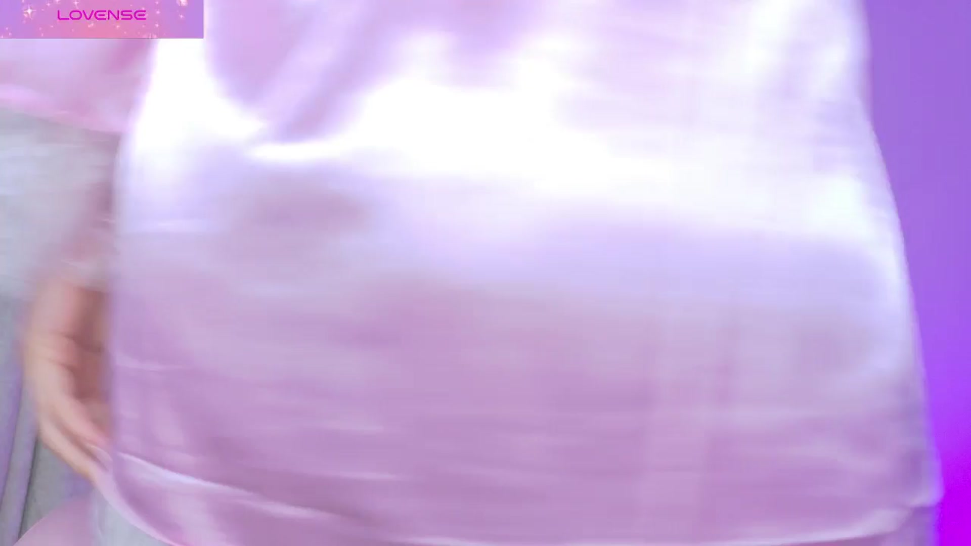 Gallery image thumbnail from BabyFir3's myfreecams stream on, 04/17/2026, 05:53 image 10 of 20