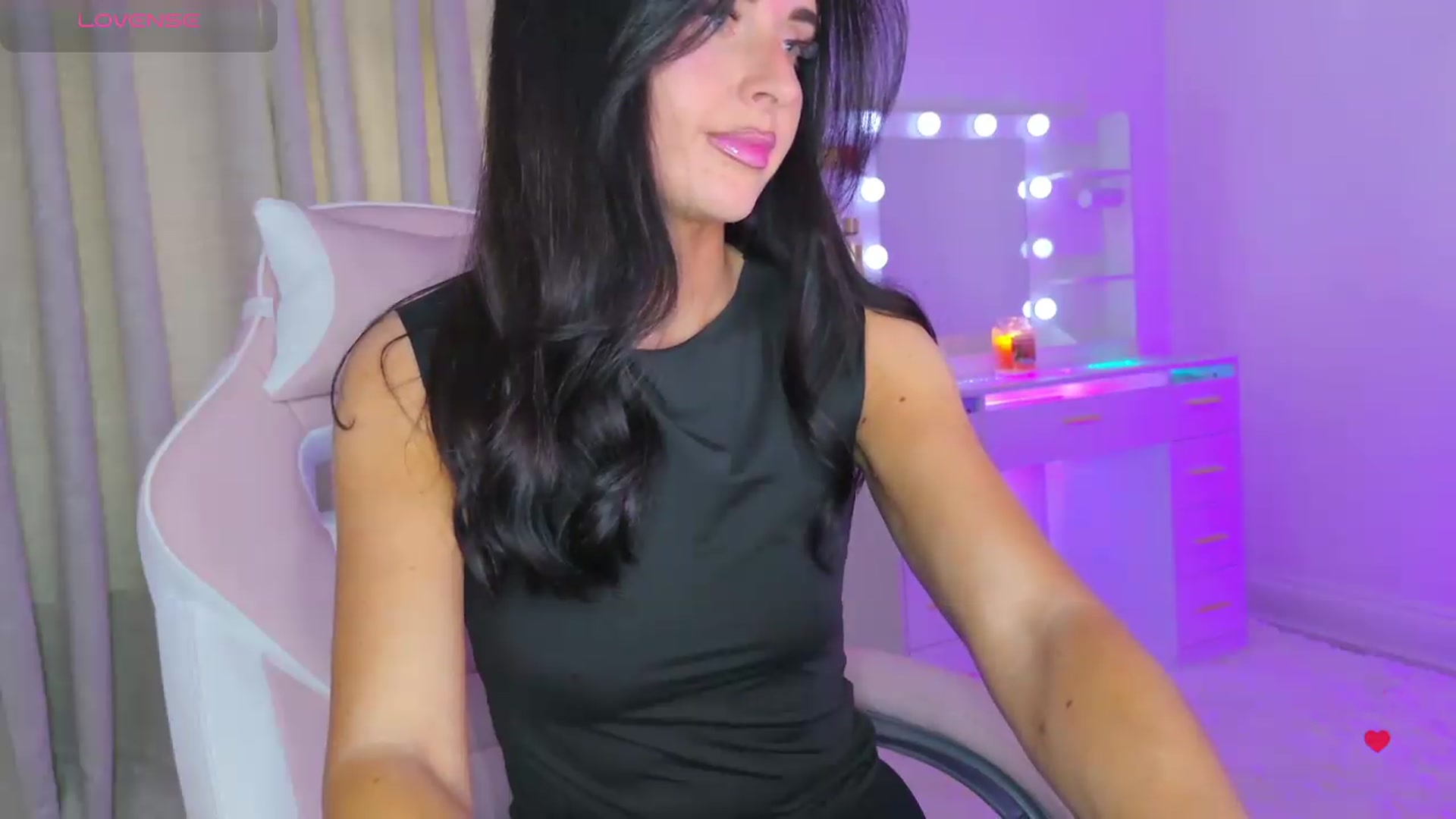 Gallery image thumbnail from BabyFir3's myfreecams stream on, 05/15/2026, 15:45 image 2 of 20