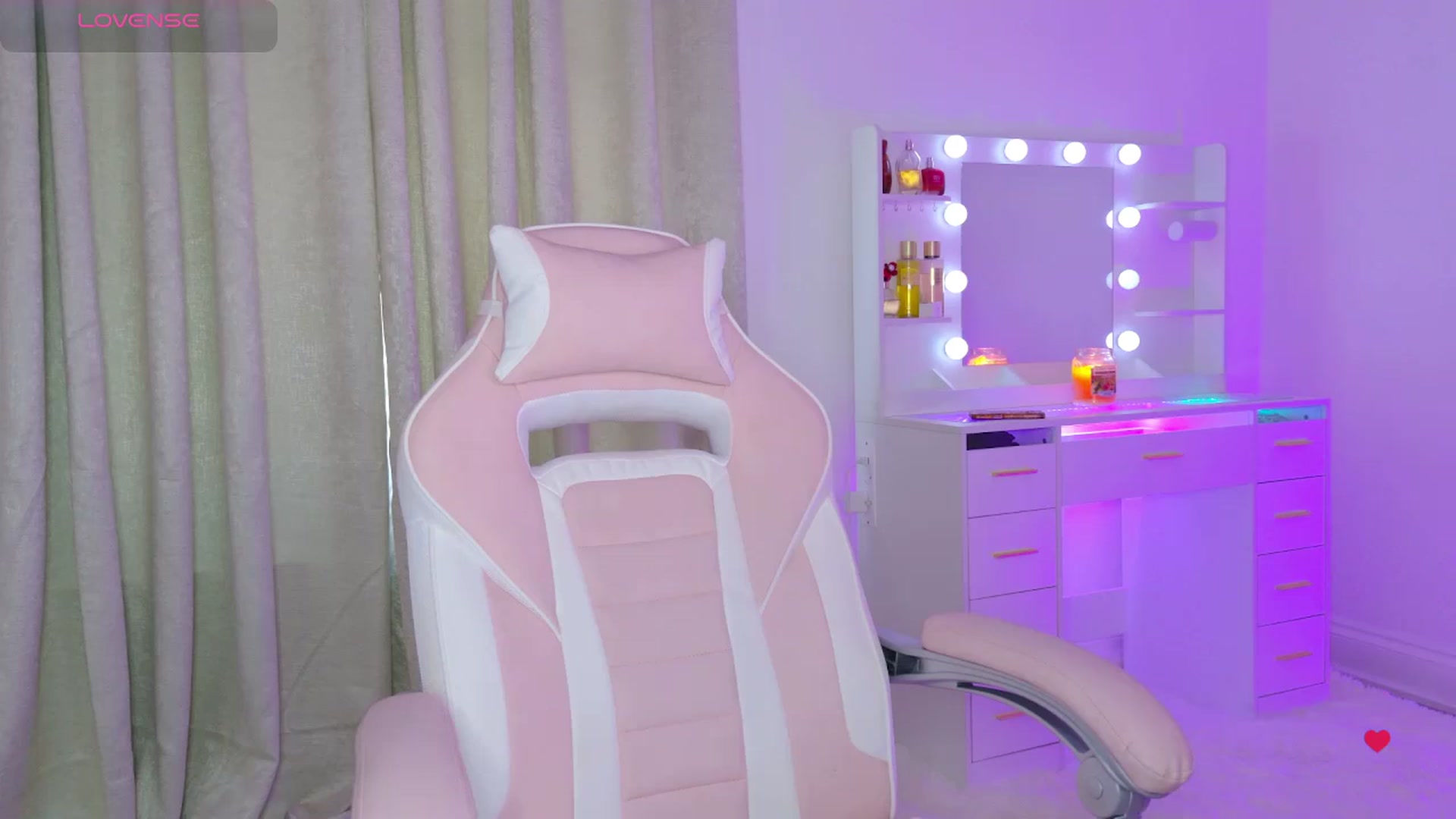 Gallery image thumbnail from BabyFir3's myfreecams stream on, 05/15/2026, 15:45 image 20 of 20