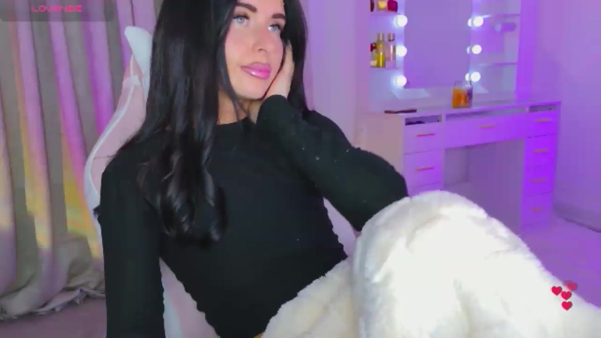 Gallery image thumbnail from BabyFir3's myfreecams stream on, 05/16/2026, 22:13 image 9 of 20
