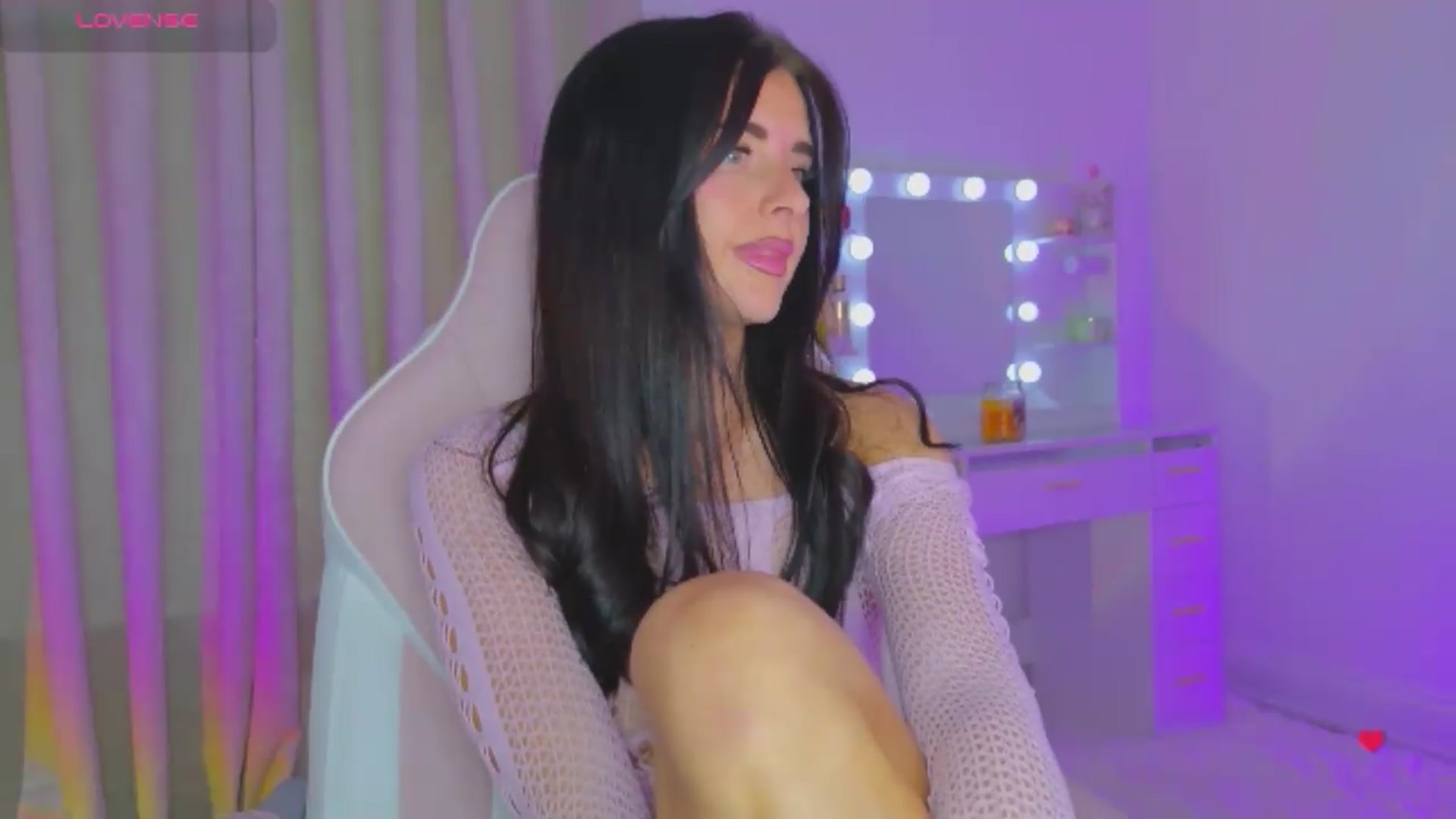 Gallery image thumbnail from BabyFir3's myfreecams stream on, 05/18/2026, 18:03 image 2 of 20