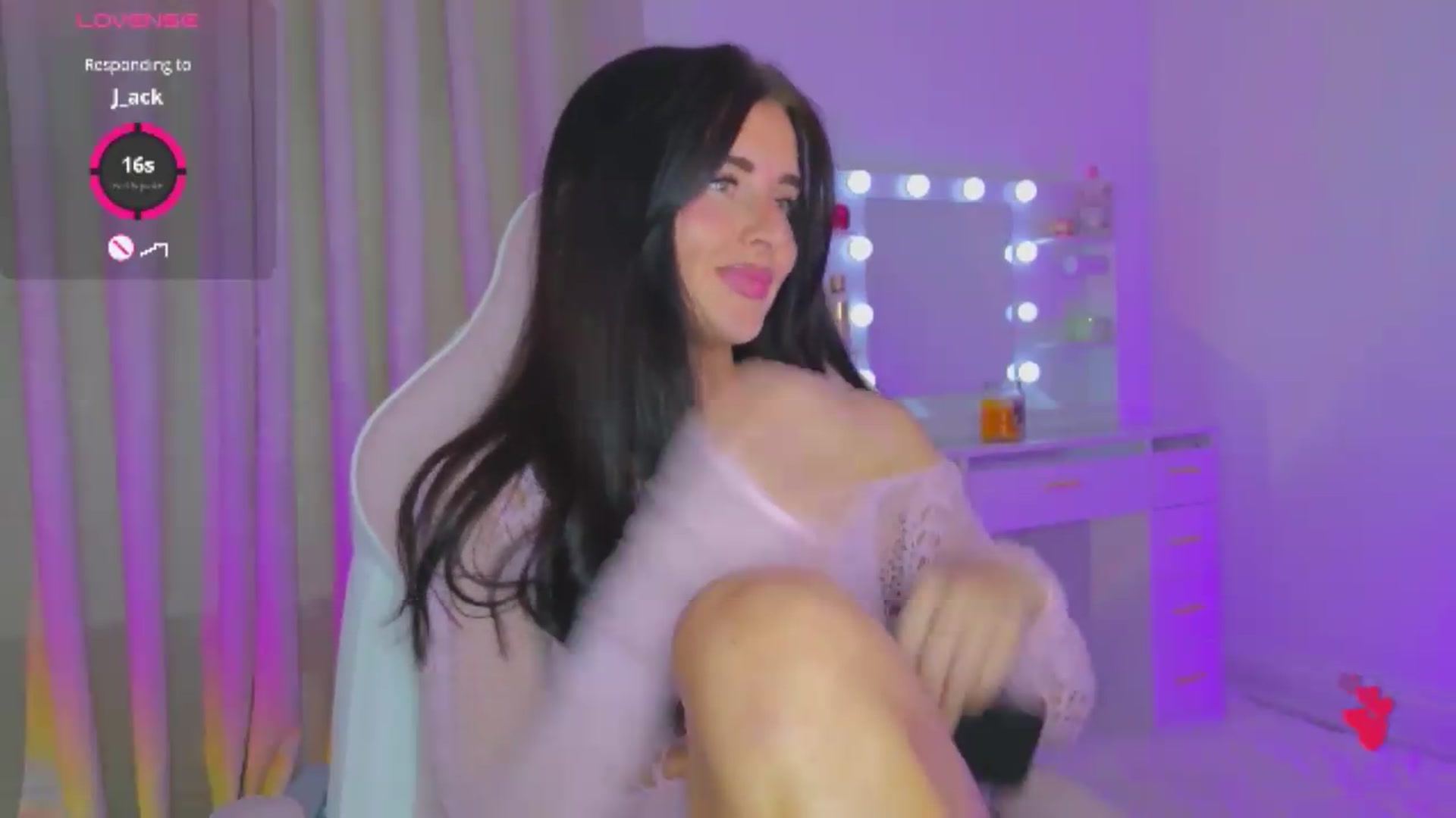 Gallery image thumbnail from BabyFir3's myfreecams stream on, 05/18/2026, 18:03 image 19 of 20