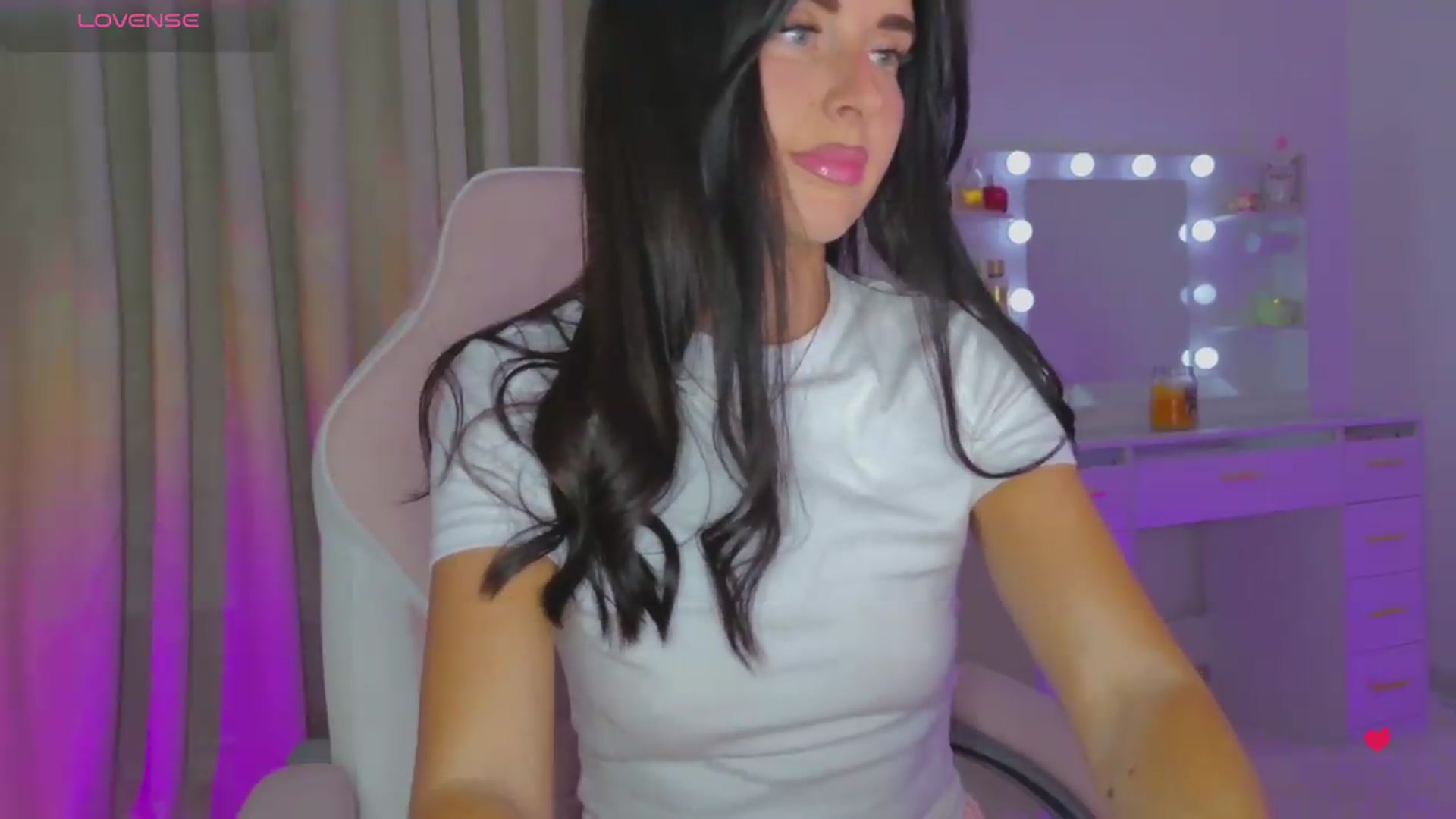 Gallery image thumbnail from BabyFir3's myfreecams stream on, 05/18/2026, 23:12 image 15 of 20