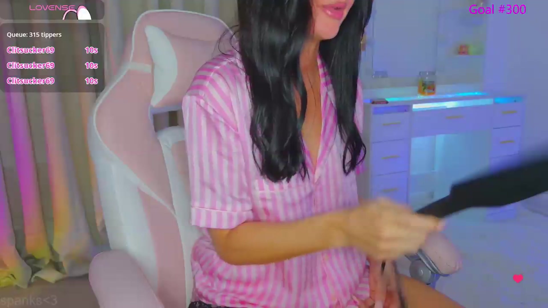 Gallery image thumbnail from BabyFir3's myfreecams stream on, 05/24/2026, 24:03 image 17 of 20