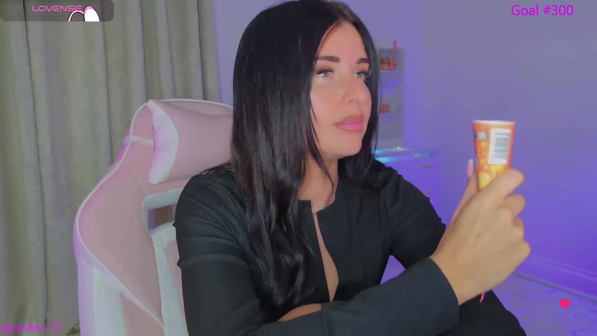 Gallery image thumbnail from BabyFir3's myfreecams stream on, 05/28/2026, 23:18 image 4 of 20