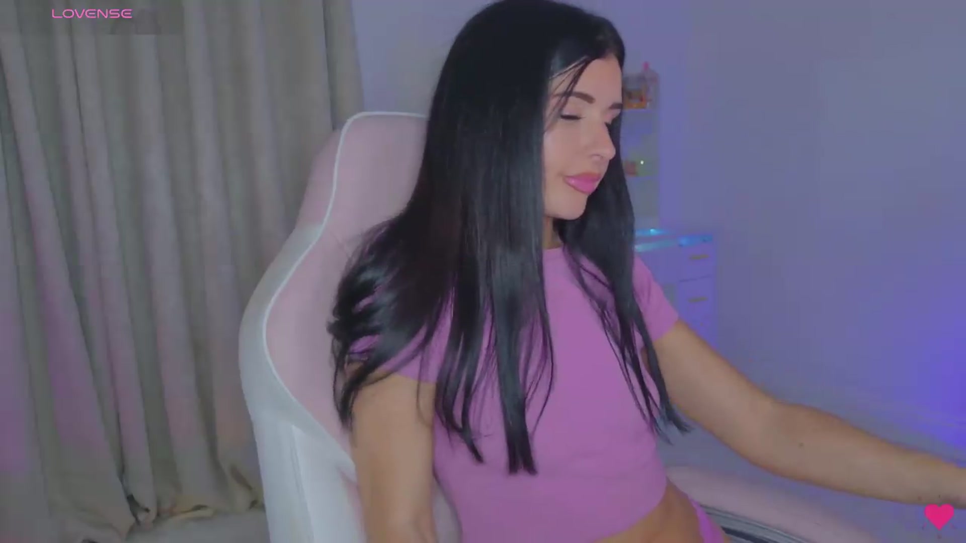Gallery image thumbnail from BabyFir3's myfreecams stream on, 06/21/2026, 22:23 image 12 of 20