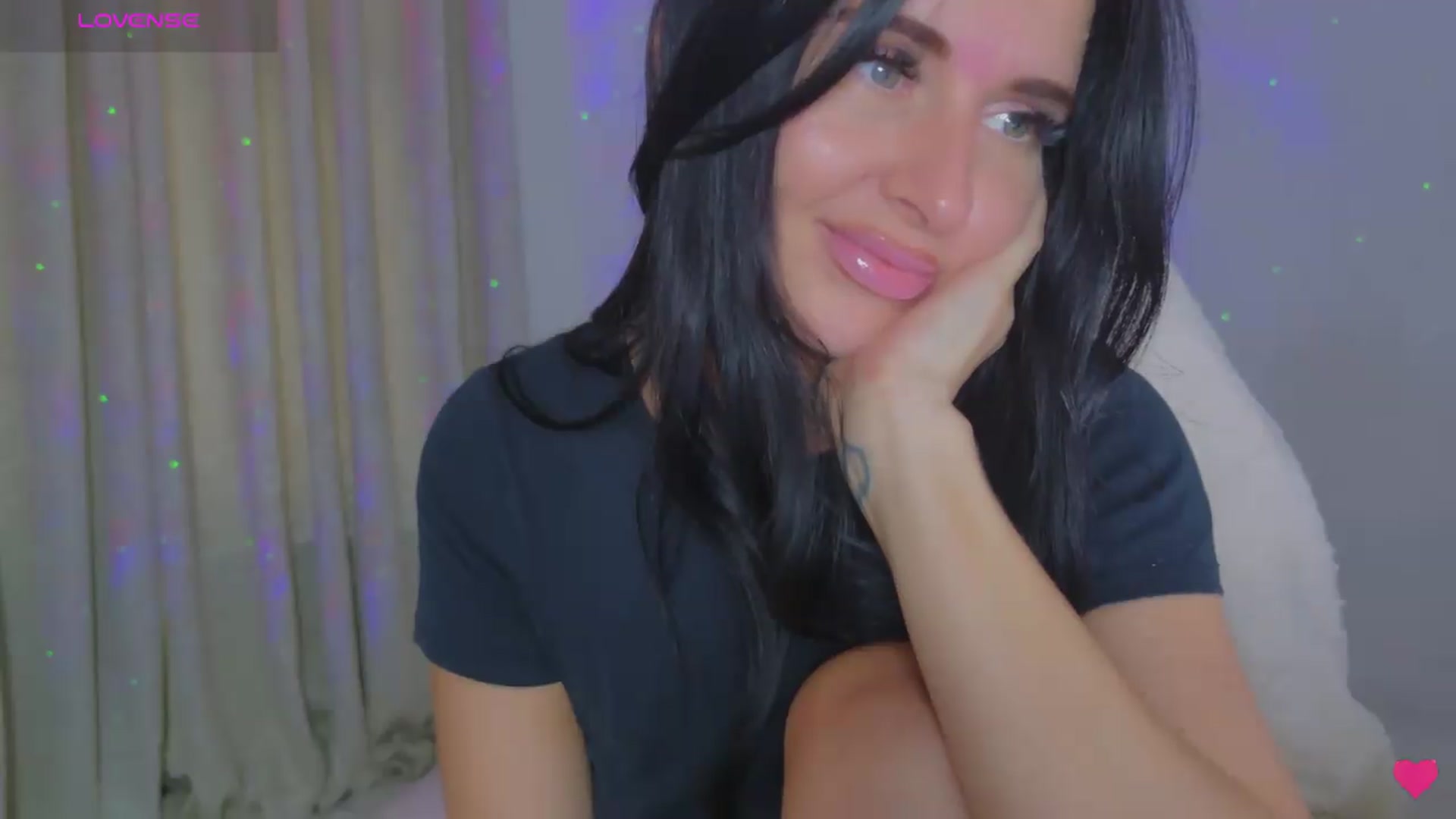 Gallery image thumbnail from BabyFir3's myfreecams stream on, 09/01/2026, 11:05 image 10 of 20