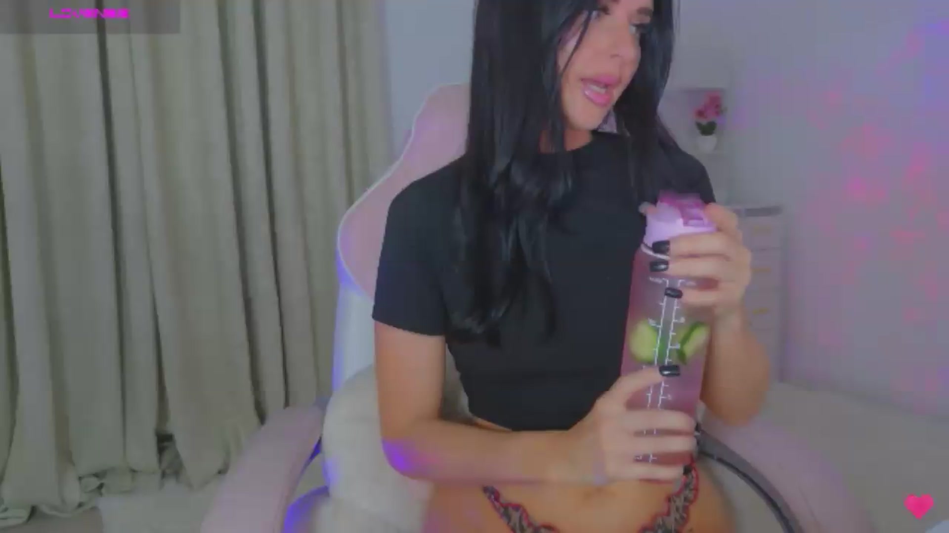 Gallery image thumbnail from BabyFir3's myfreecams stream on, 09/08/2026, 20:53 image 15 of 20