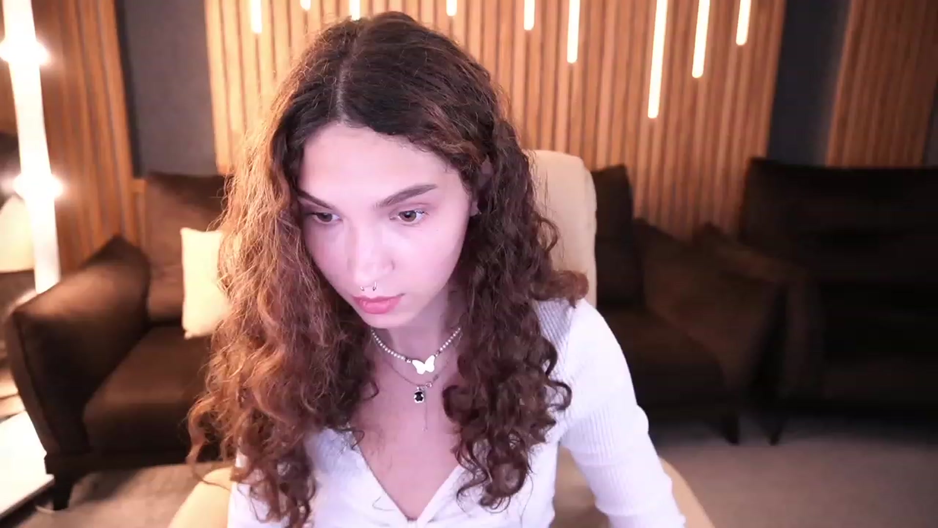 Gallery image thumbnail from BabyFlowerr's myfreecams stream on, 06/24/2023, 12:57 image 3 of 20