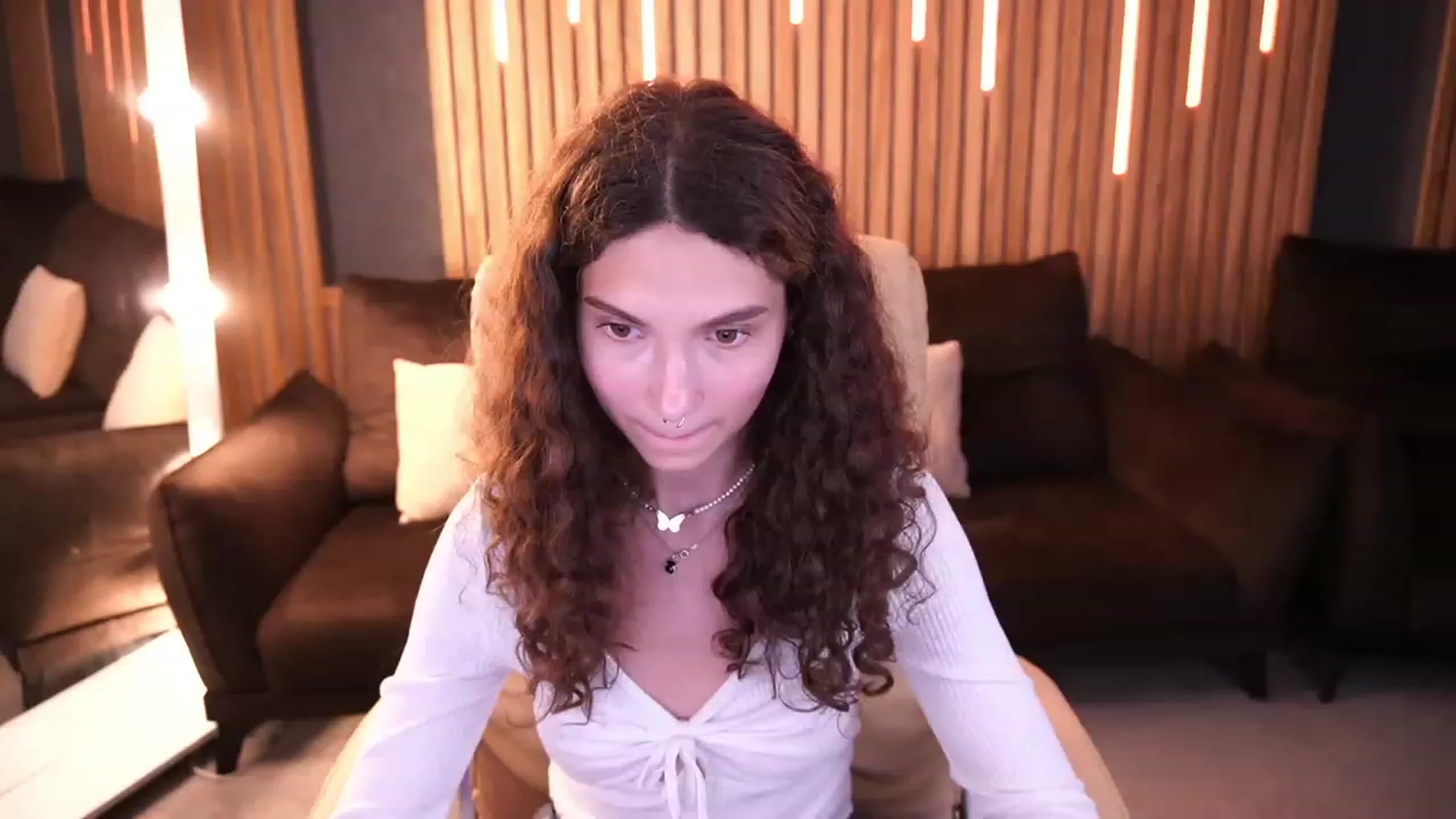 Gallery image thumbnail from BabyFlowerr's myfreecams stream on, 06/24/2023, 14:58 image 2 of 20