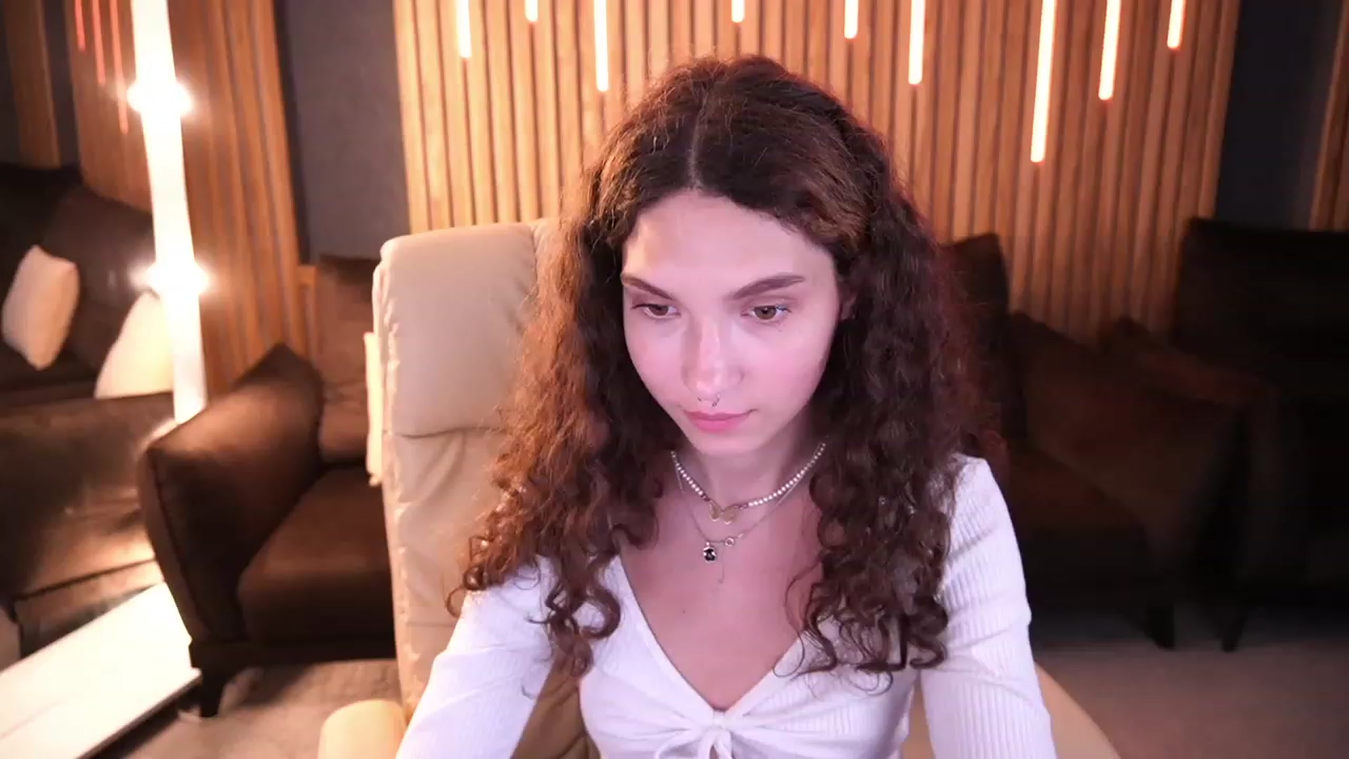 Gallery image thumbnail from BabyFlowerr's myfreecams stream on, 06/24/2023, 14:58 image 12 of 20