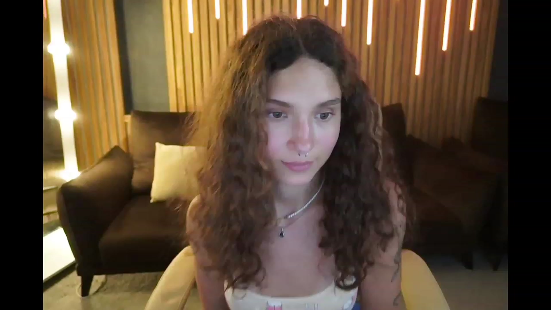 Gallery image thumbnail from BabyFlowerr's myfreecams stream on, 06/25/2023, 12:07 image 4 of 20