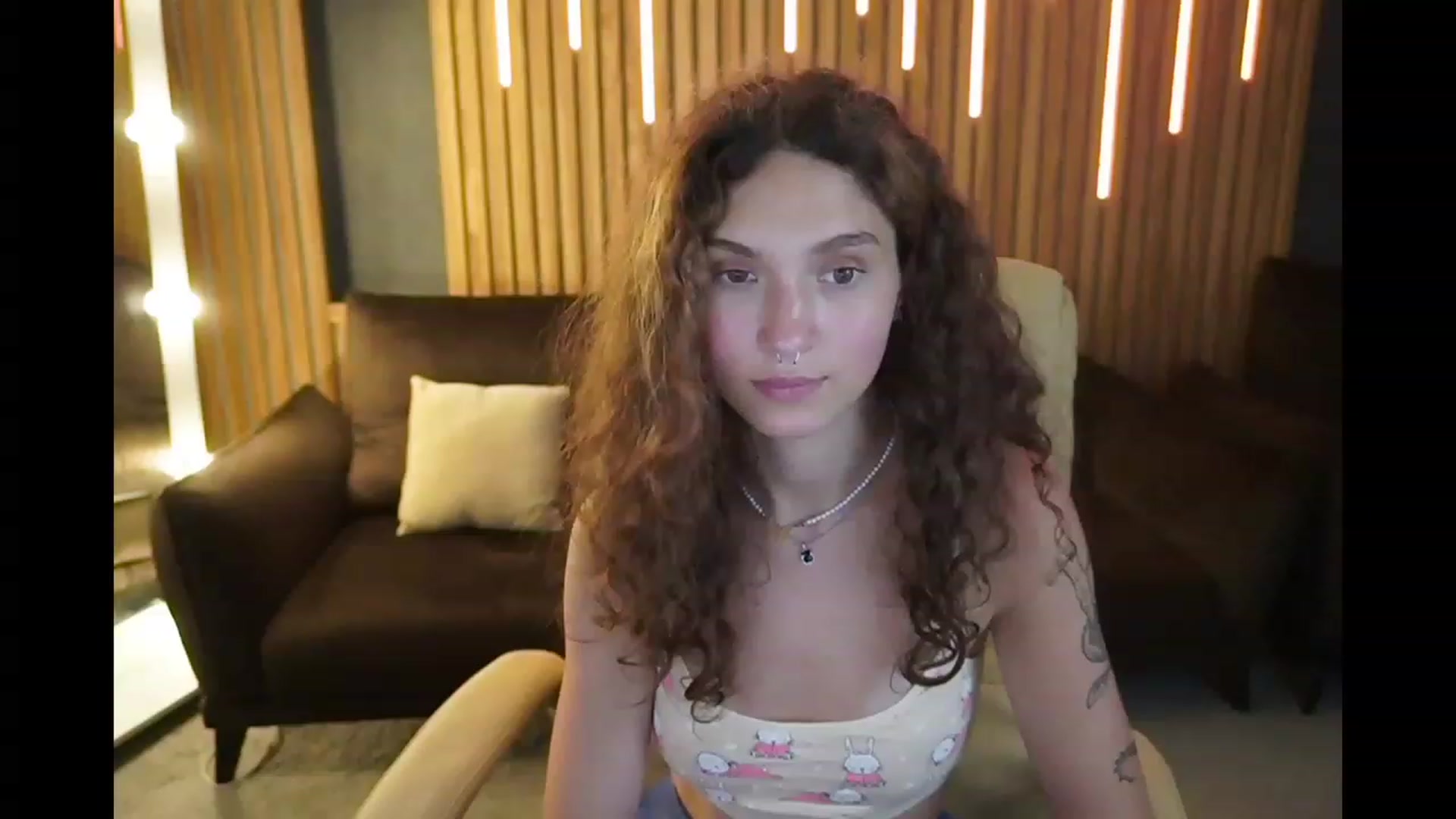Gallery image thumbnail from BabyFlowerr's myfreecams stream on, 06/25/2023, 12:07 image 6 of 20