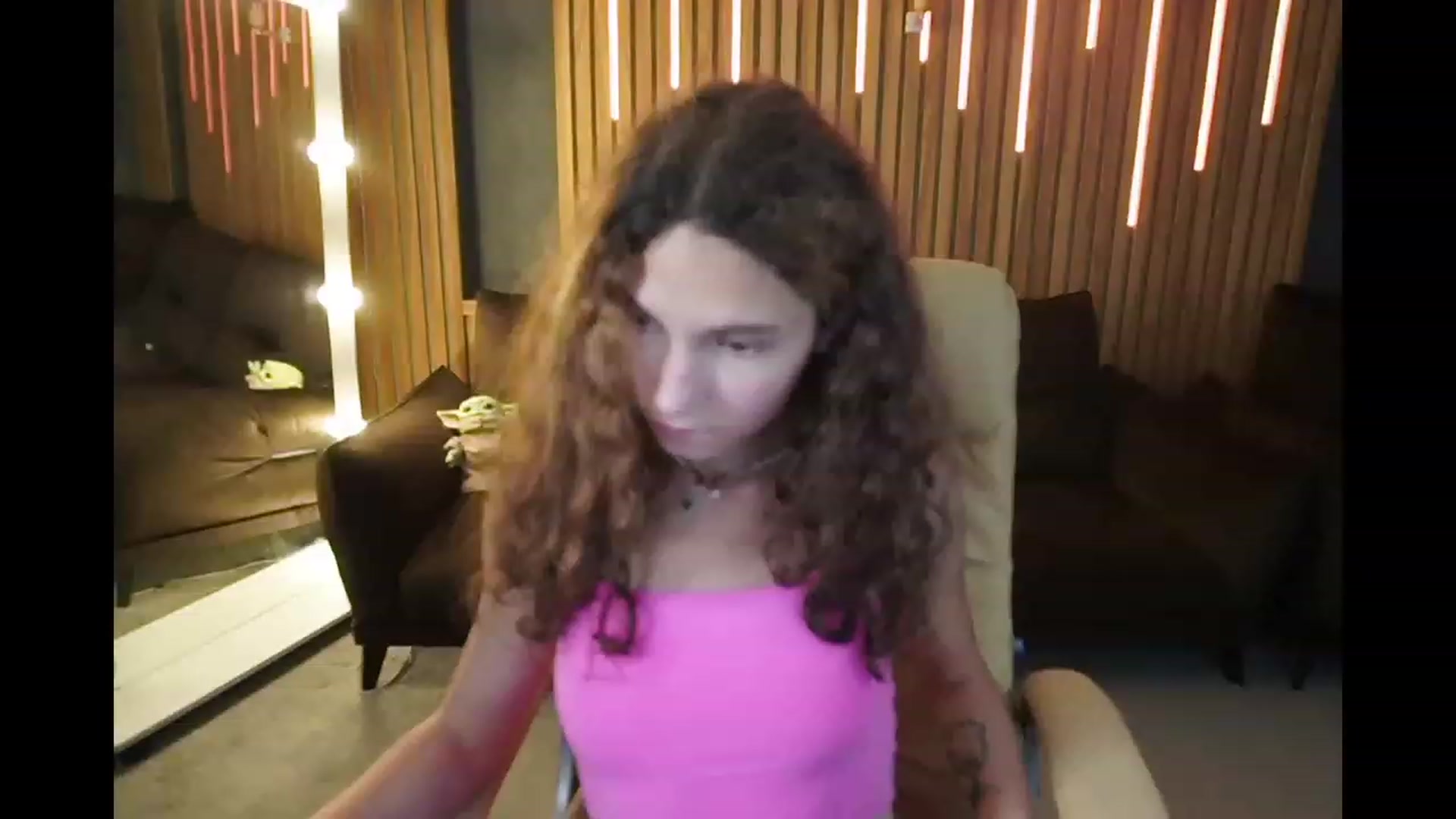 Gallery image thumbnail from BabyFlowerr's myfreecams stream on, 06/26/2023, 10:51 image 12 of 20