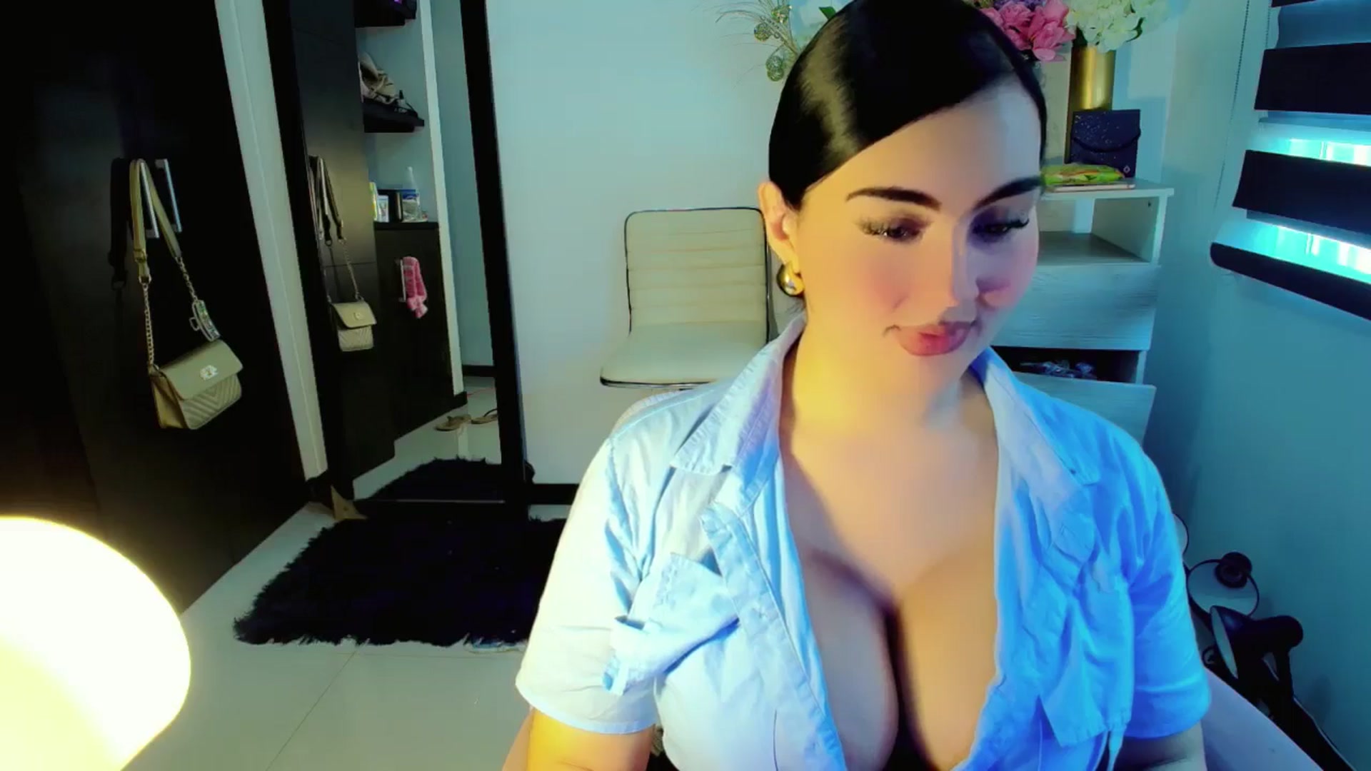 Gallery image thumbnail from BabyGiirl's myfreecams stream on, 06/09/2024, 17:25 image 14 of 20