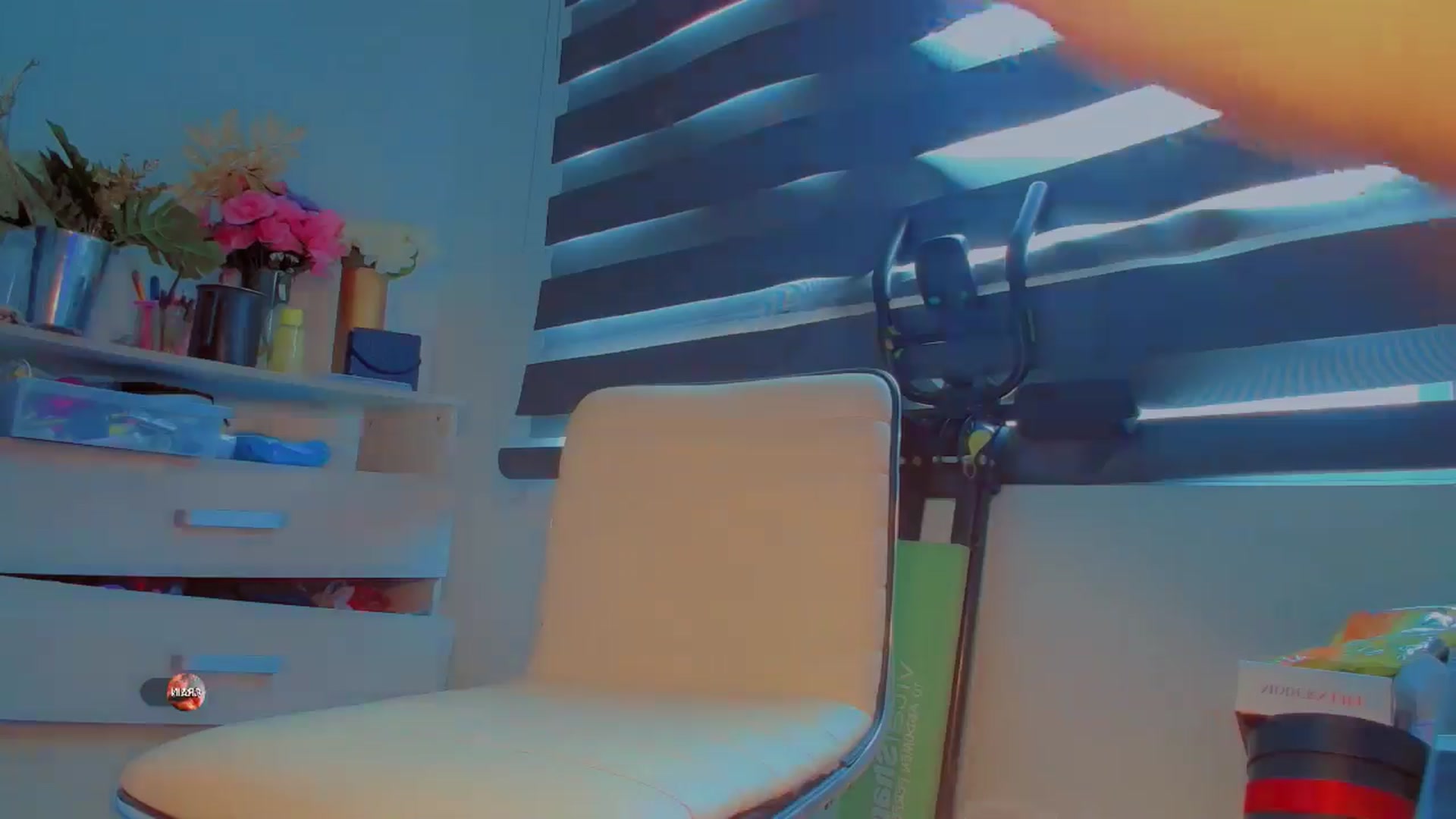 Gallery image thumbnail from BabyGiirl's myfreecams stream on, 06/23/2024, 17:59 image 10 of 20