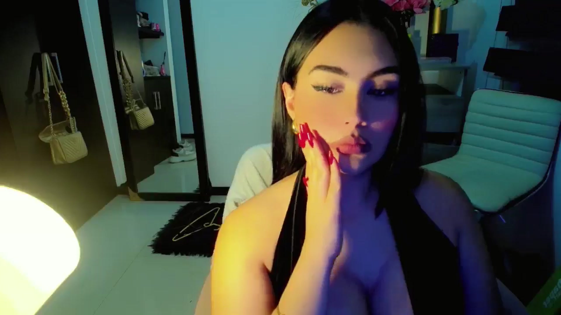 Gallery image thumbnail from BabyGiirl's myfreecams stream on, 06/23/2024, 23:49 image 18 of 20