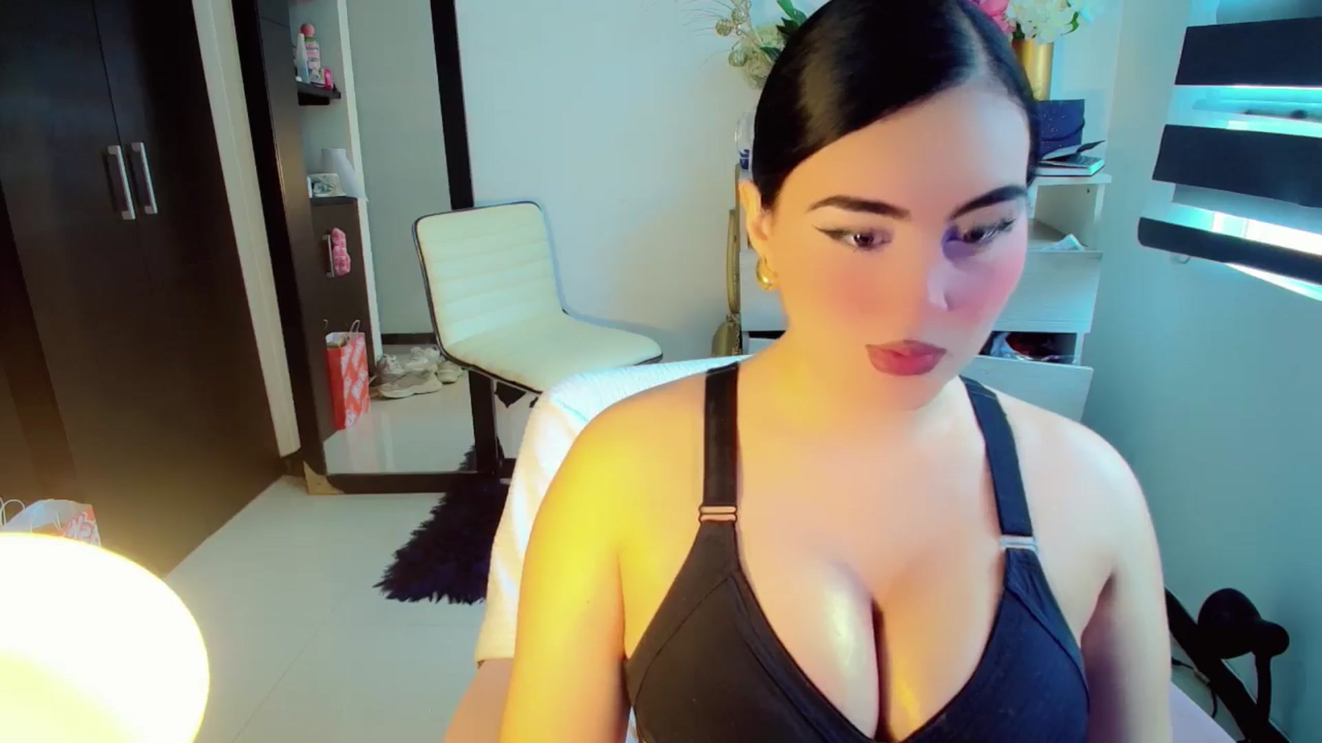 Gallery image thumbnail from BabyGiirl's myfreecams stream on, 07/04/2024, 18:02 image 3 of 20