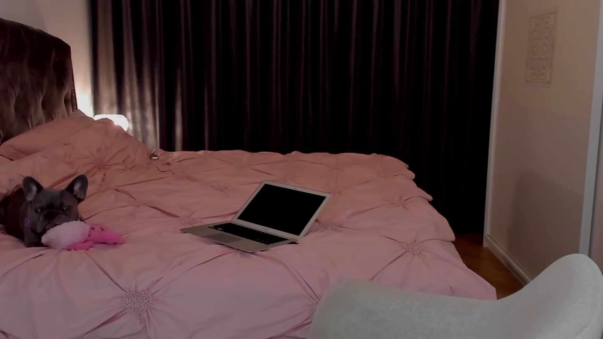 Gallery image thumbnail from BabyGyrll's myfreecams stream on, 09/09/2025, 19:45 image 17 of 20