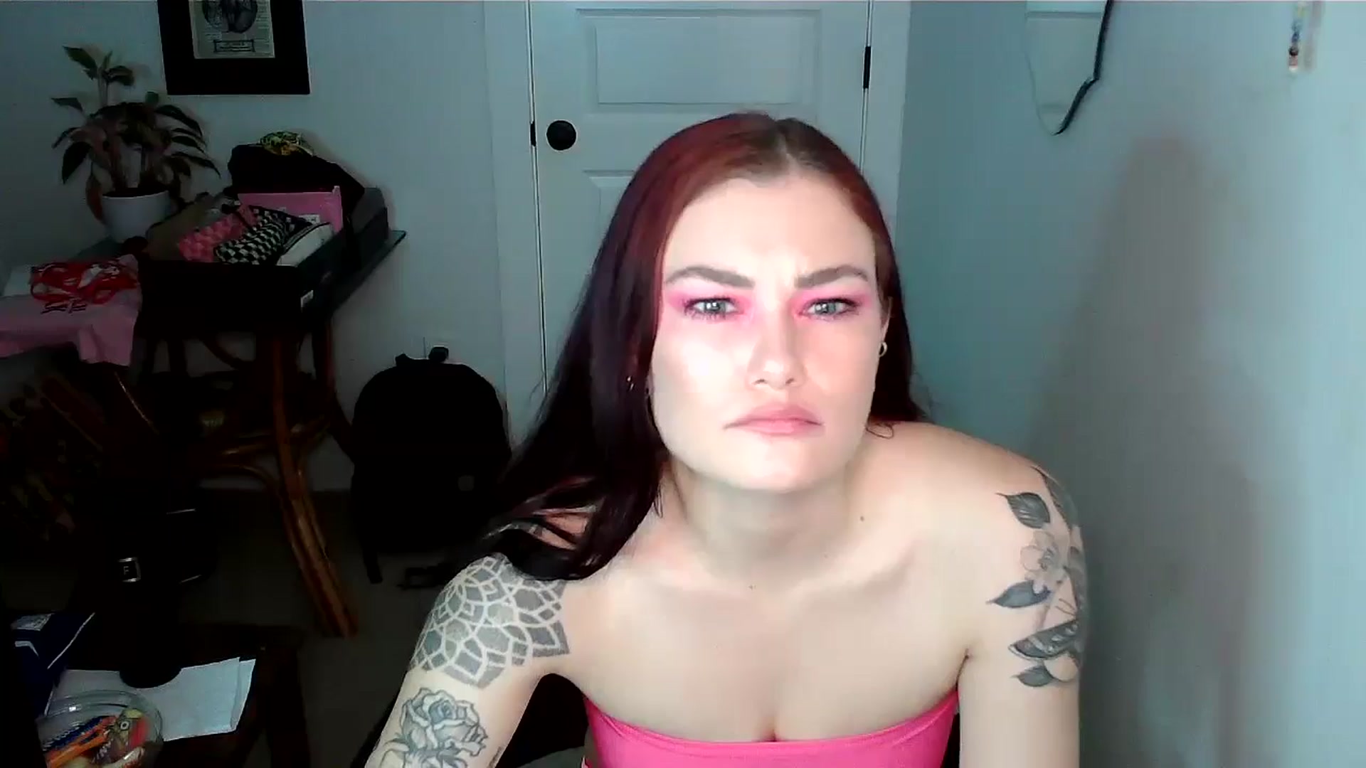 Gallery image thumbnail from BabyKayyVixen's myfreecams stream on, 11/10/2024, 13:38 image 12 of 20