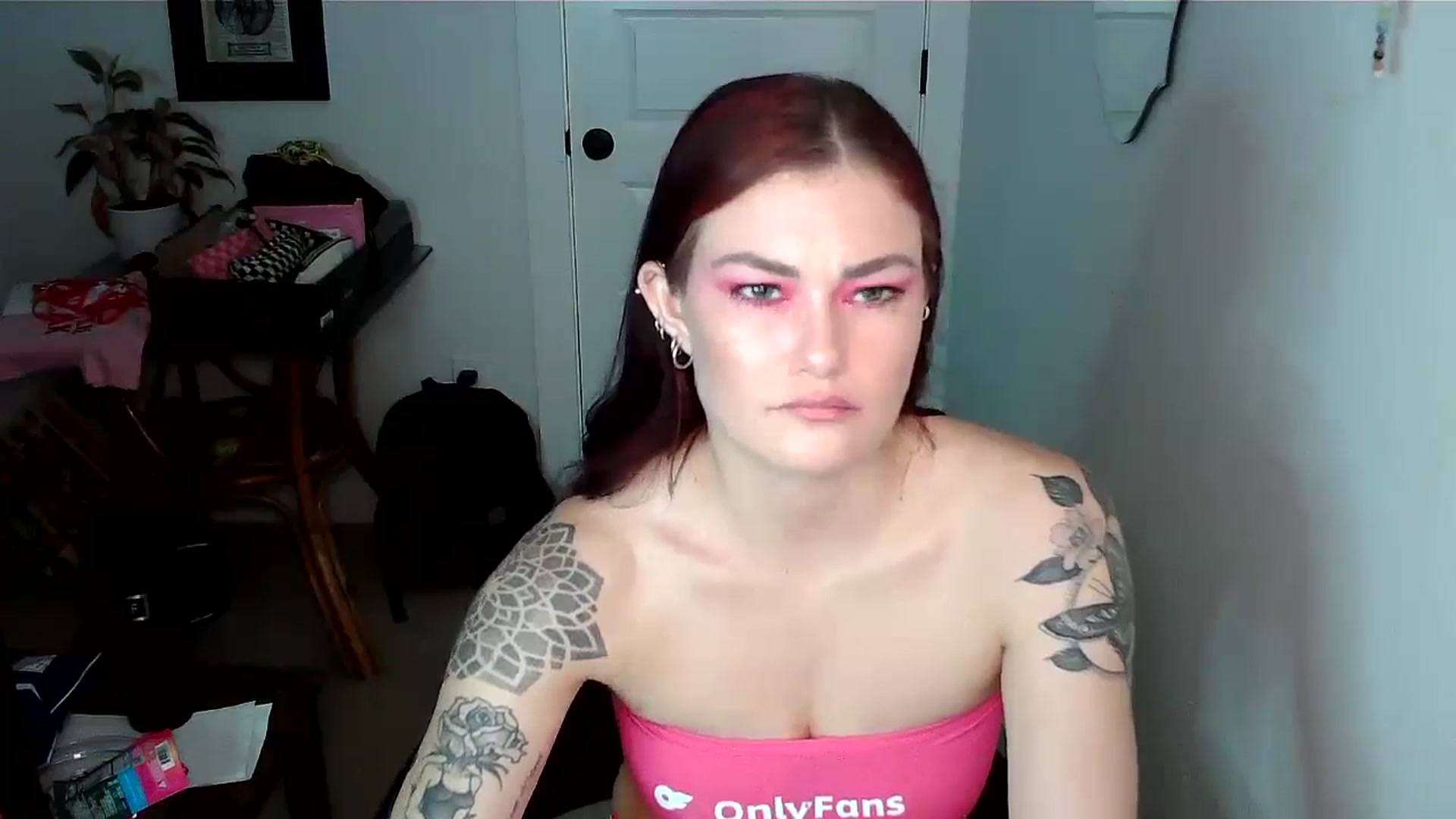 Gallery image thumbnail from BabyKayyVixen's myfreecams stream on, 11/10/2024, 13:38 image 16 of 20