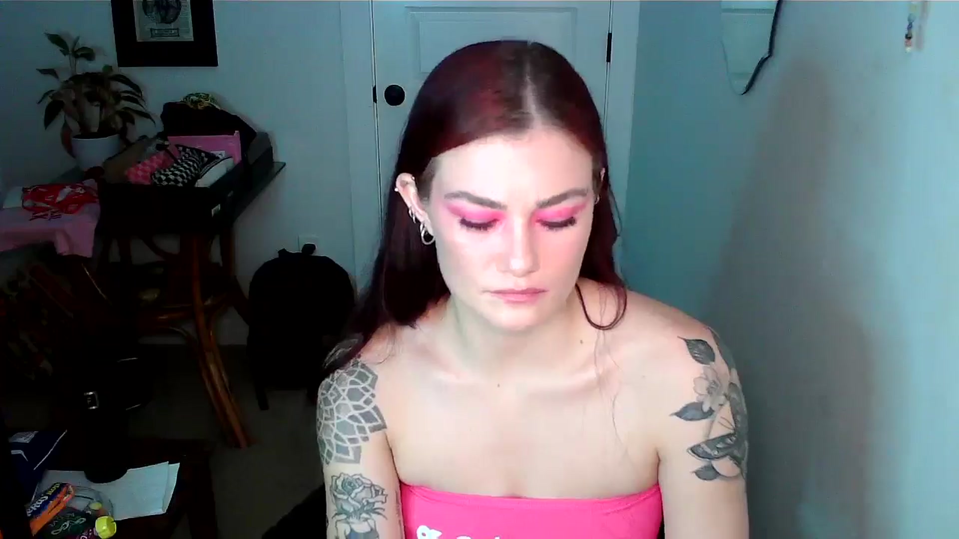 Gallery image thumbnail from BabyKayyVixen's myfreecams stream on, 11/10/2024, 13:38 image 2 of 20