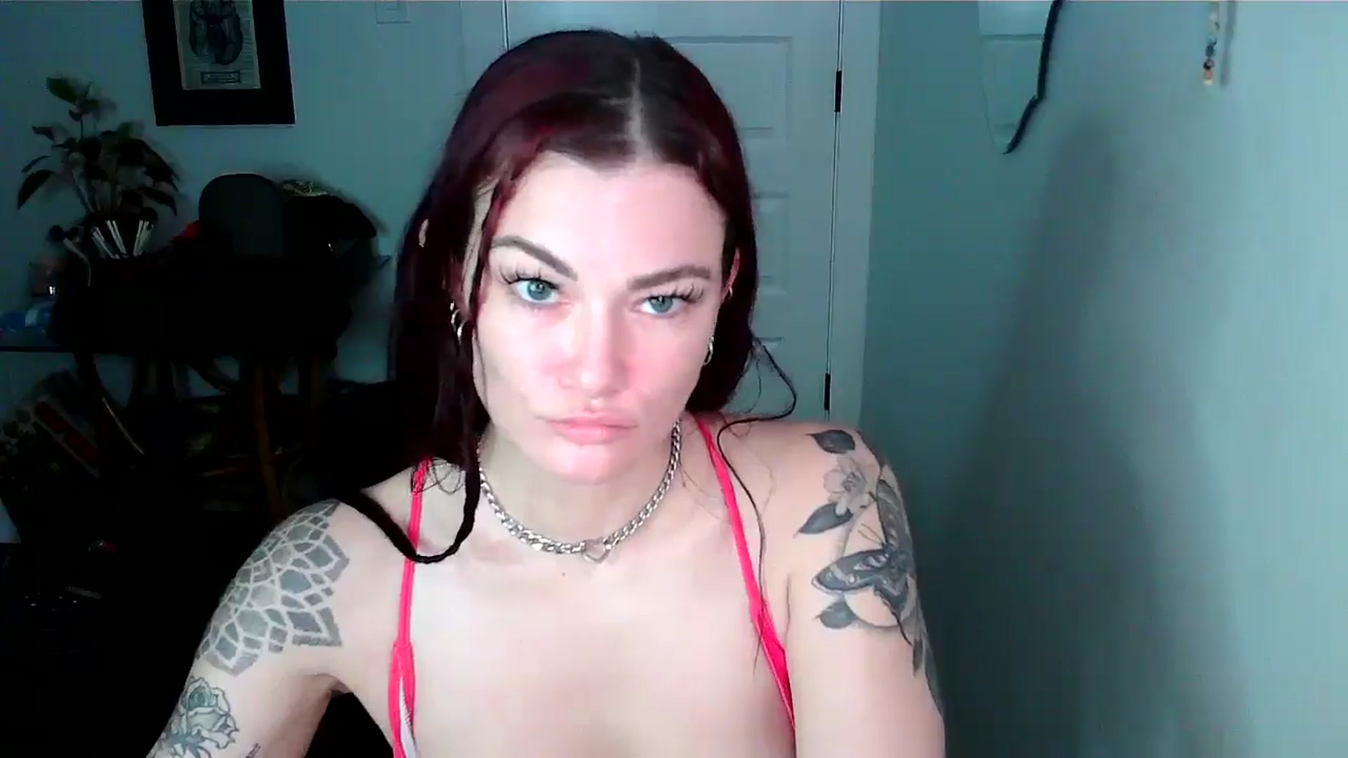 Gallery image thumbnail from BabyKayyVixen's myfreecams stream on, 11/12/2024, 09:32 image 12 of 20