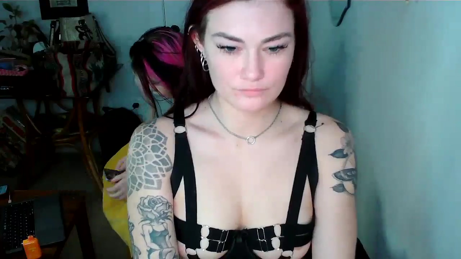 Gallery image thumbnail from BabyKayyVixen's myfreecams stream on, 11/17/2024, 13:55 image 6 of 20
