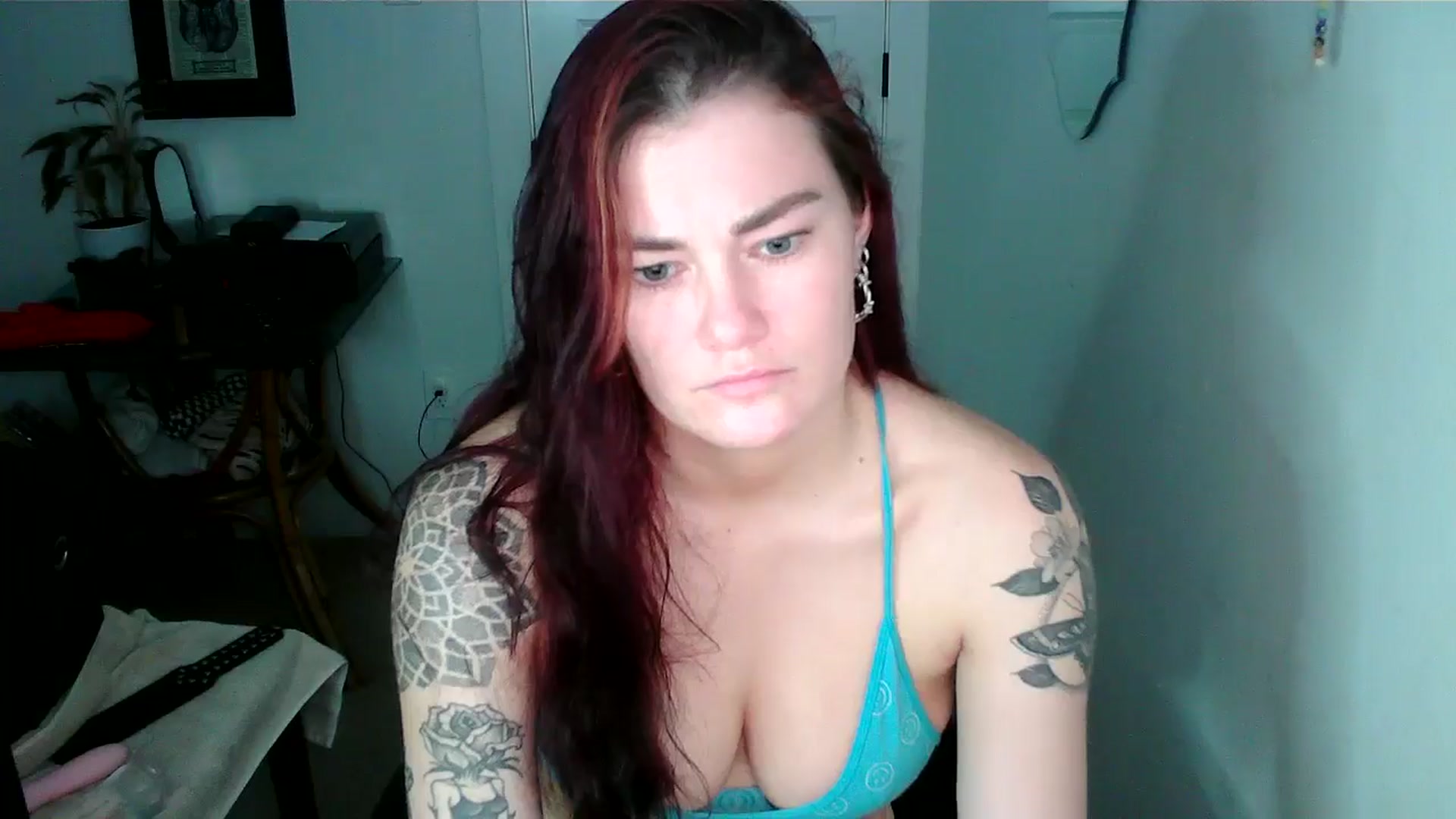 Gallery image thumbnail from BabyKayyVixen's myfreecams stream on, 12/16/2024, 09:22 image 12 of 20