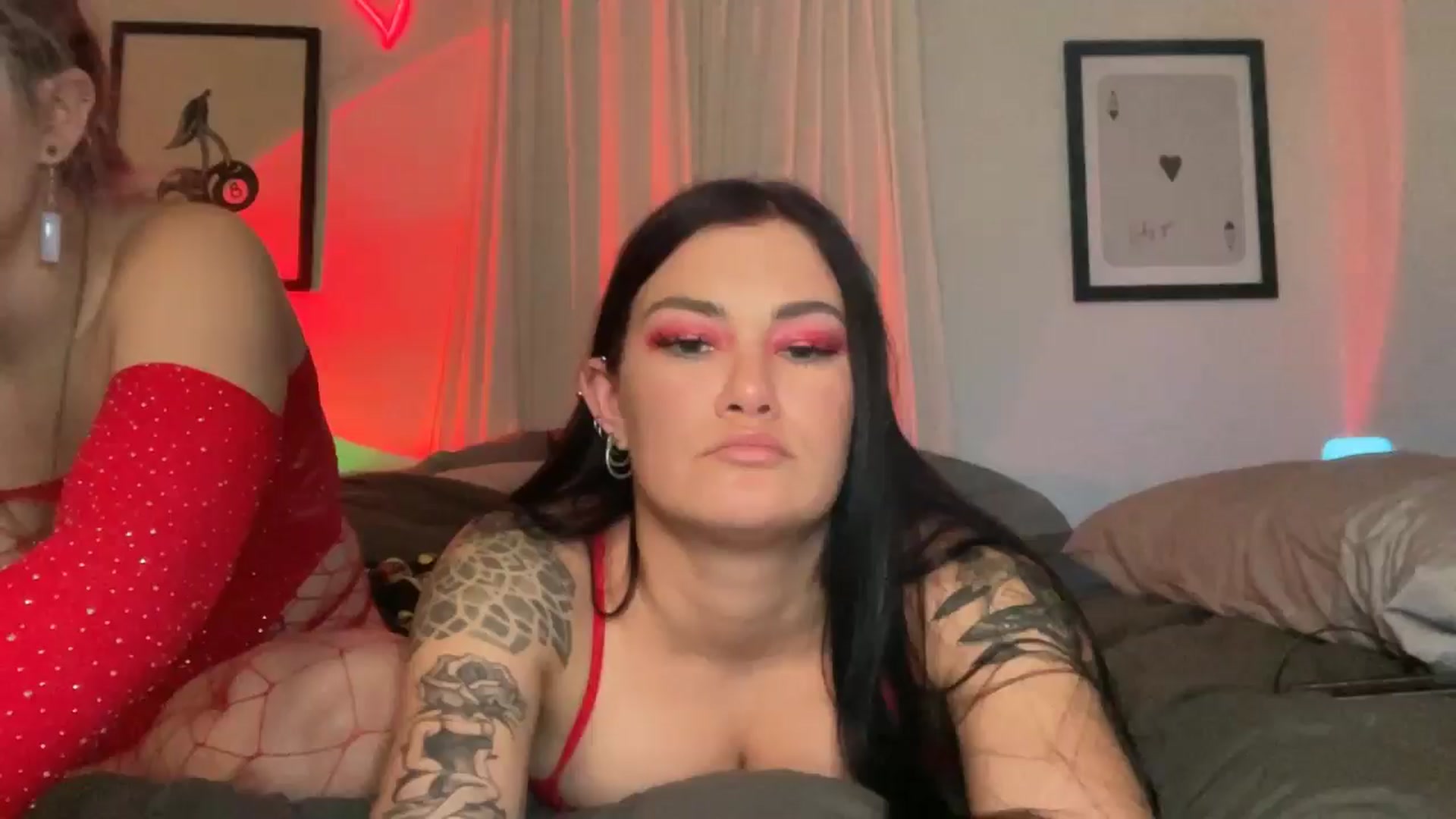 Gallery image thumbnail from BabyKayyVixen's myfreecams stream on, 12/28/2024, 10:27 image 7 of 20