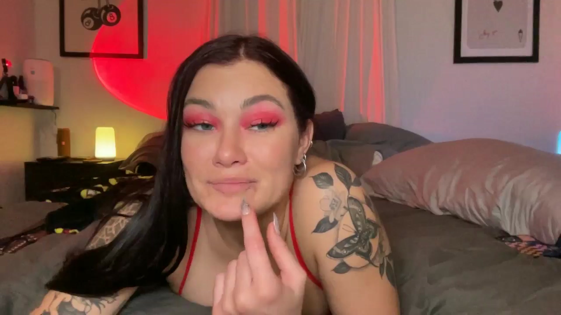 Gallery image thumbnail from BabyKayyVixen's myfreecams stream on, 12/28/2024, 11:33 image 20 of 20