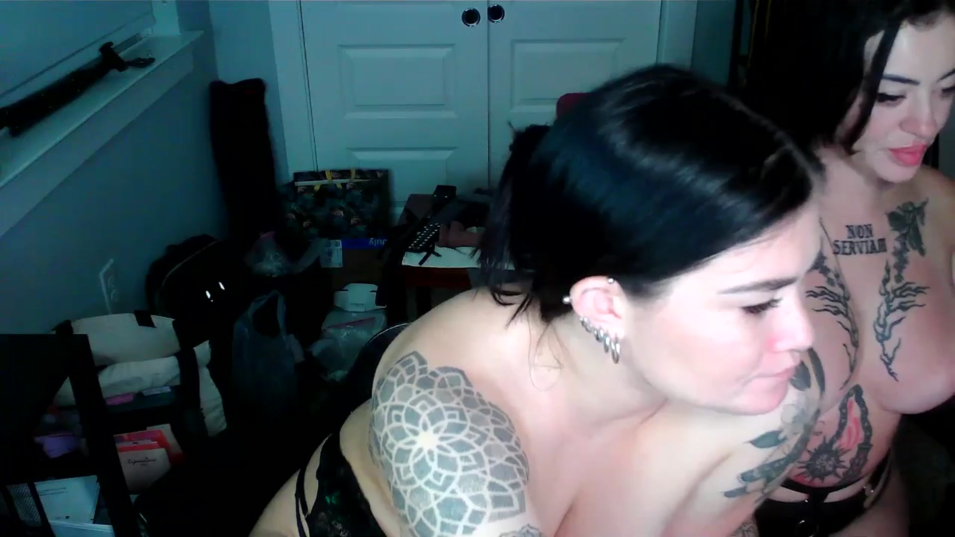 Gallery image thumbnail from BabyKayyVixen's myfreecams stream on, 09/07/2025, 09:43 image 15 of 20