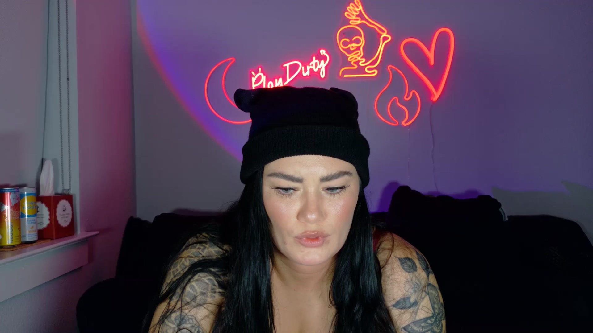 Gallery image thumbnail from BabyKayyVixen's myfreecams stream on, 12/02/2025, 08:31 image 10 of 20