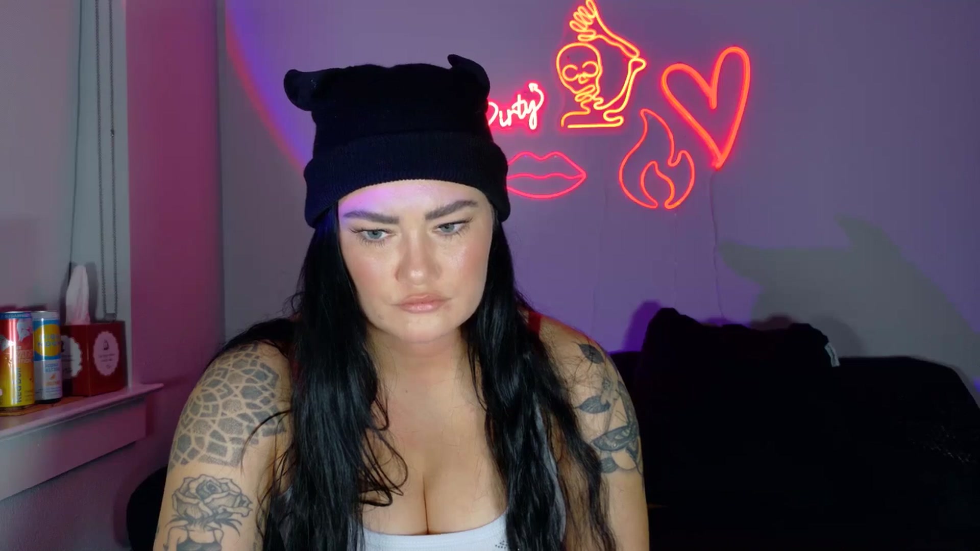 Gallery image thumbnail from BabyKayyVixen's myfreecams stream on, 12/02/2025, 08:31 image 19 of 20