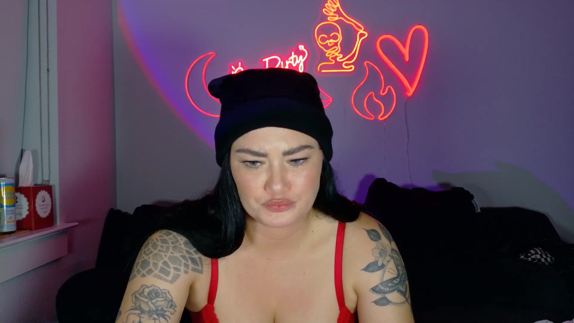 Gallery image thumbnail from BabyKayyVixen's myfreecams stream on, 12/02/2025, 09:43 image 13 of 20